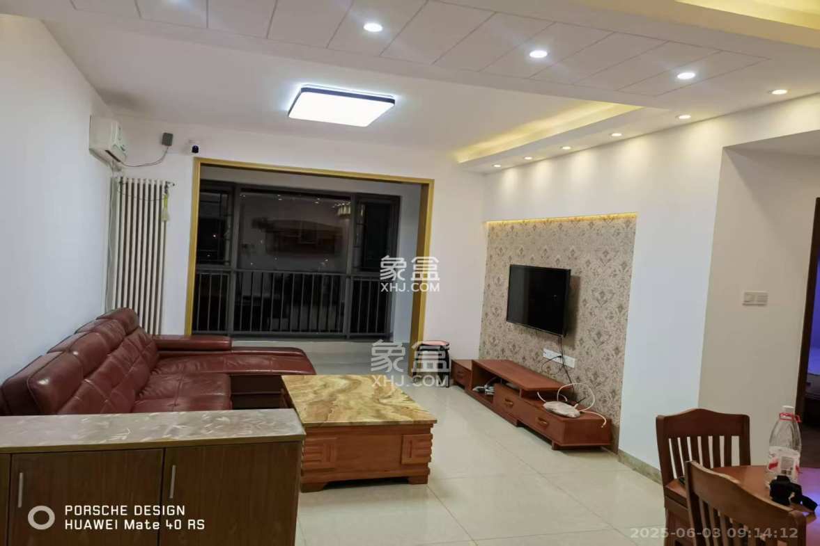 怡海星城 3室2厅1卫 2300.0元/月 怡海星城 3室2厅1卫 2300.0元/月室内图