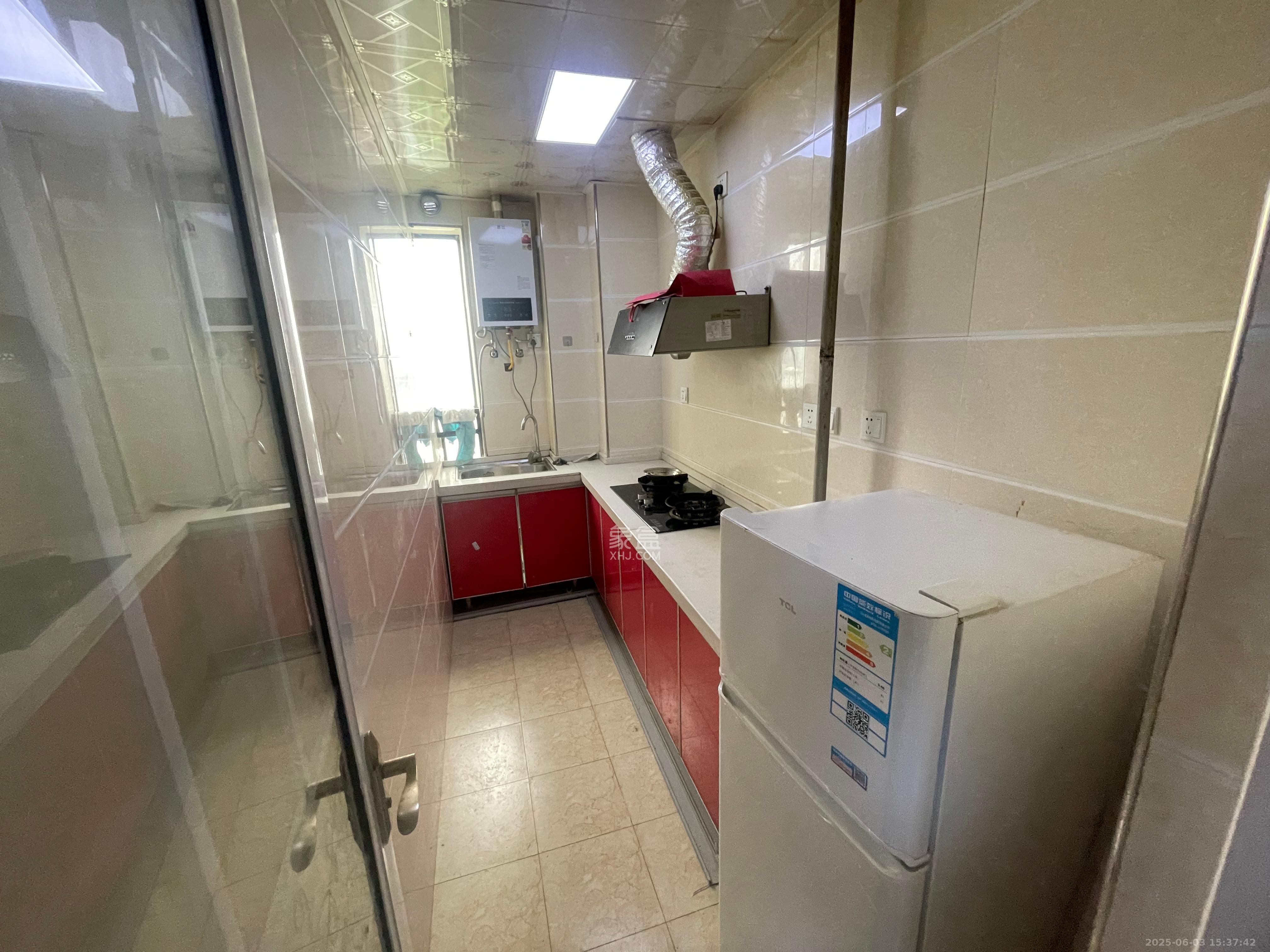 湖韵佳苑 2室2厅1卫 1650.0元/月 湖韵佳苑 2室2厅1卫 1650.0元/月室内图