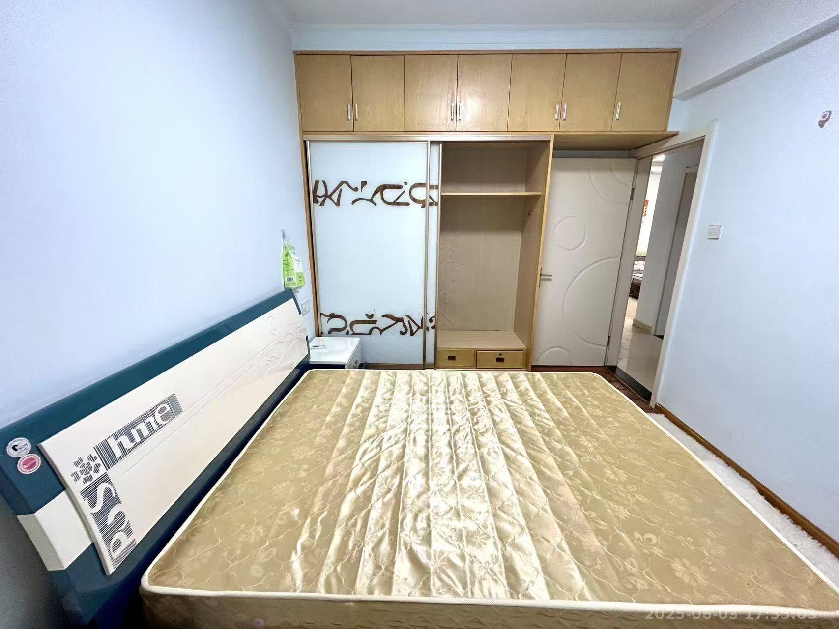 江河双水湾  3室2厅1卫   2800.00元/月室内图