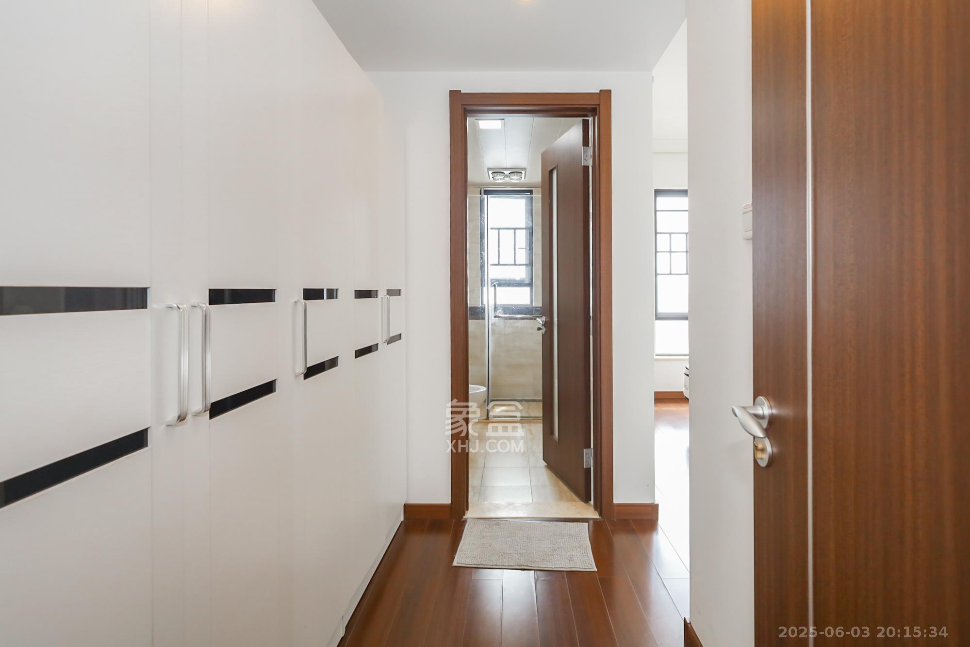 万科里金域国际 3室2厅1卫 168.0万 万科里金域国际 3室2厅1卫 168.0万其他