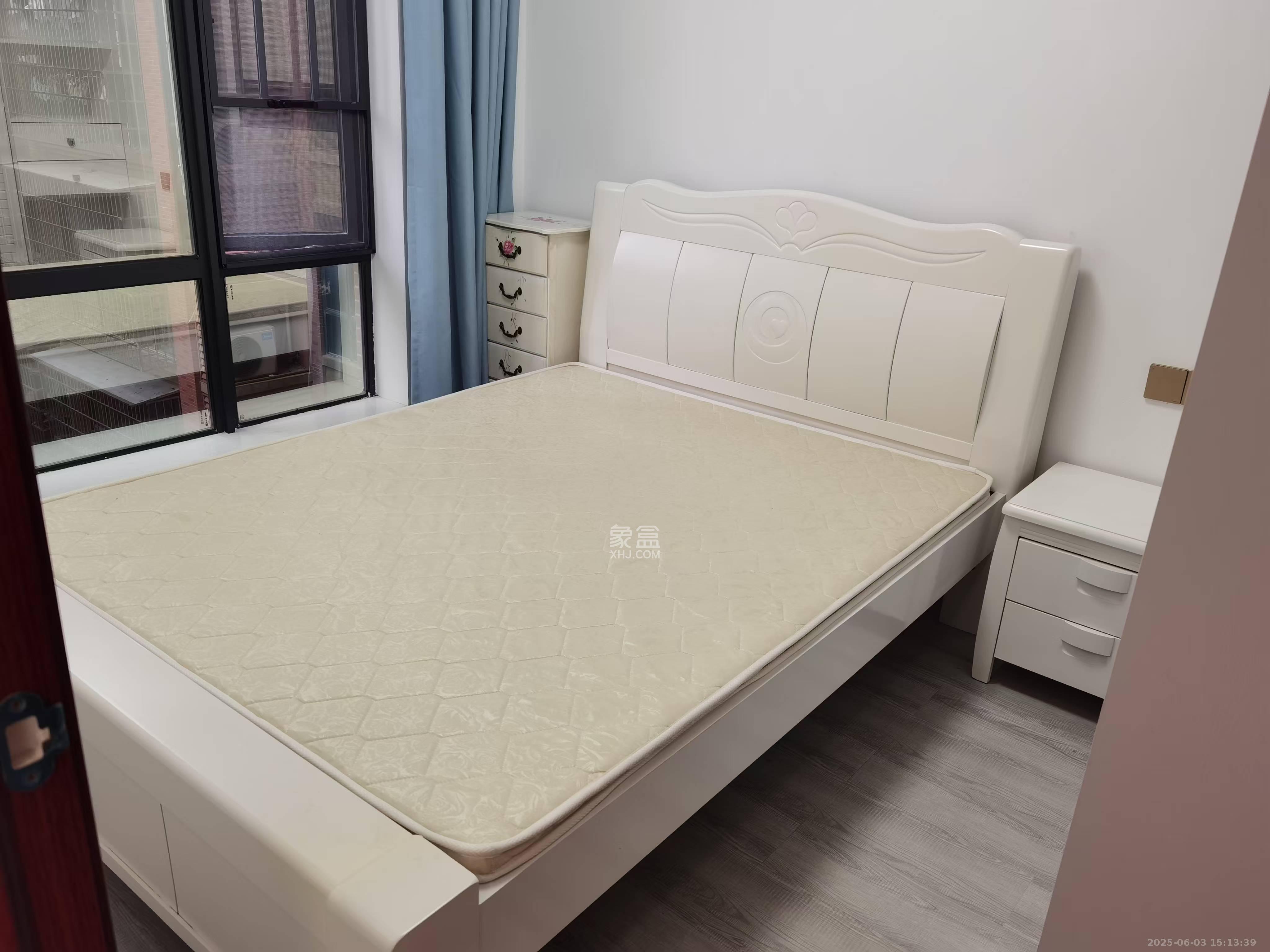 金谷豪庭  2室2厅1卫    2000.0元/月室内图