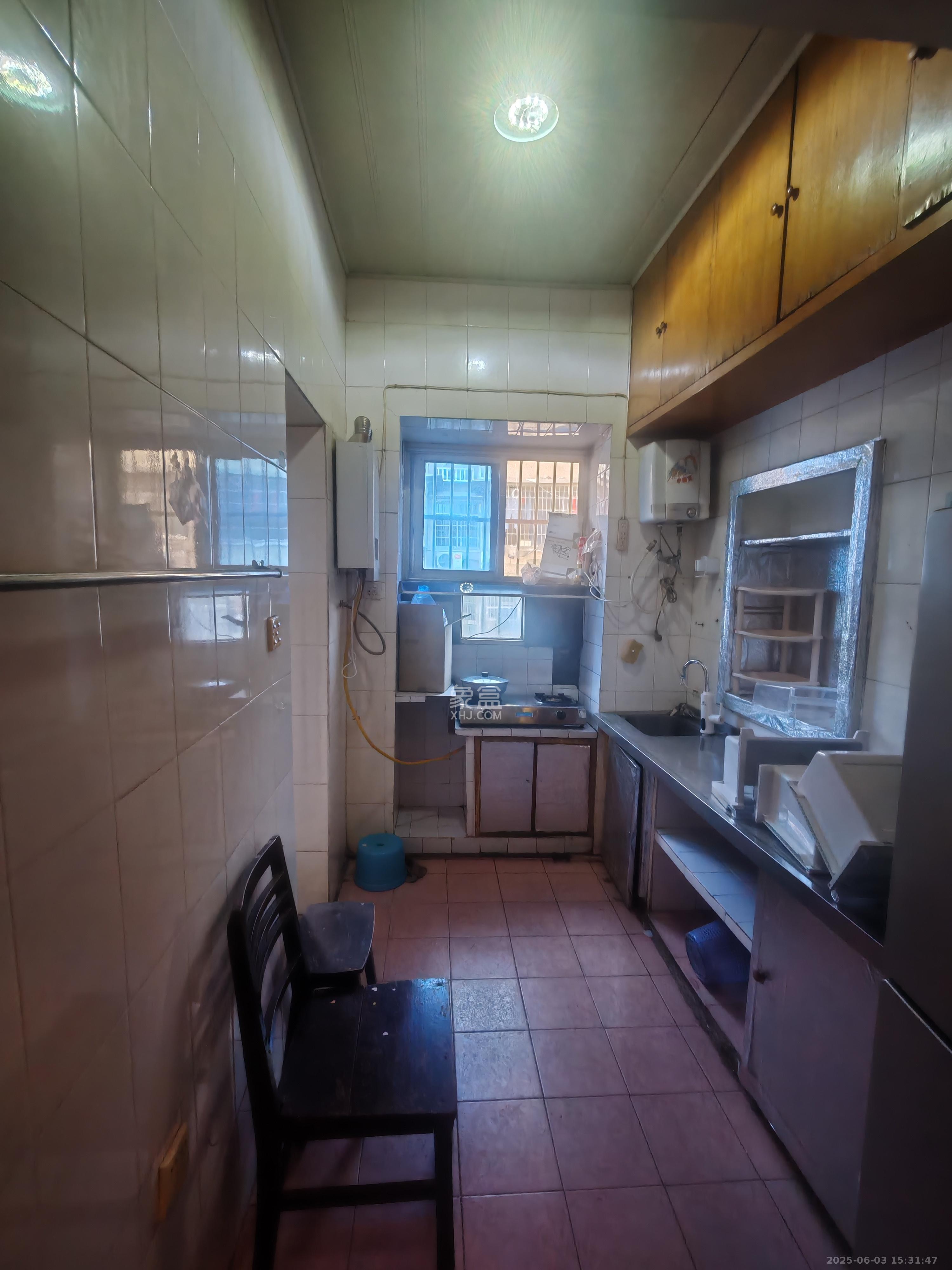 茅亭子 1室1厅1卫 1500.0元/月 茅亭子 1室1厅1卫 1500.0元/月室内图