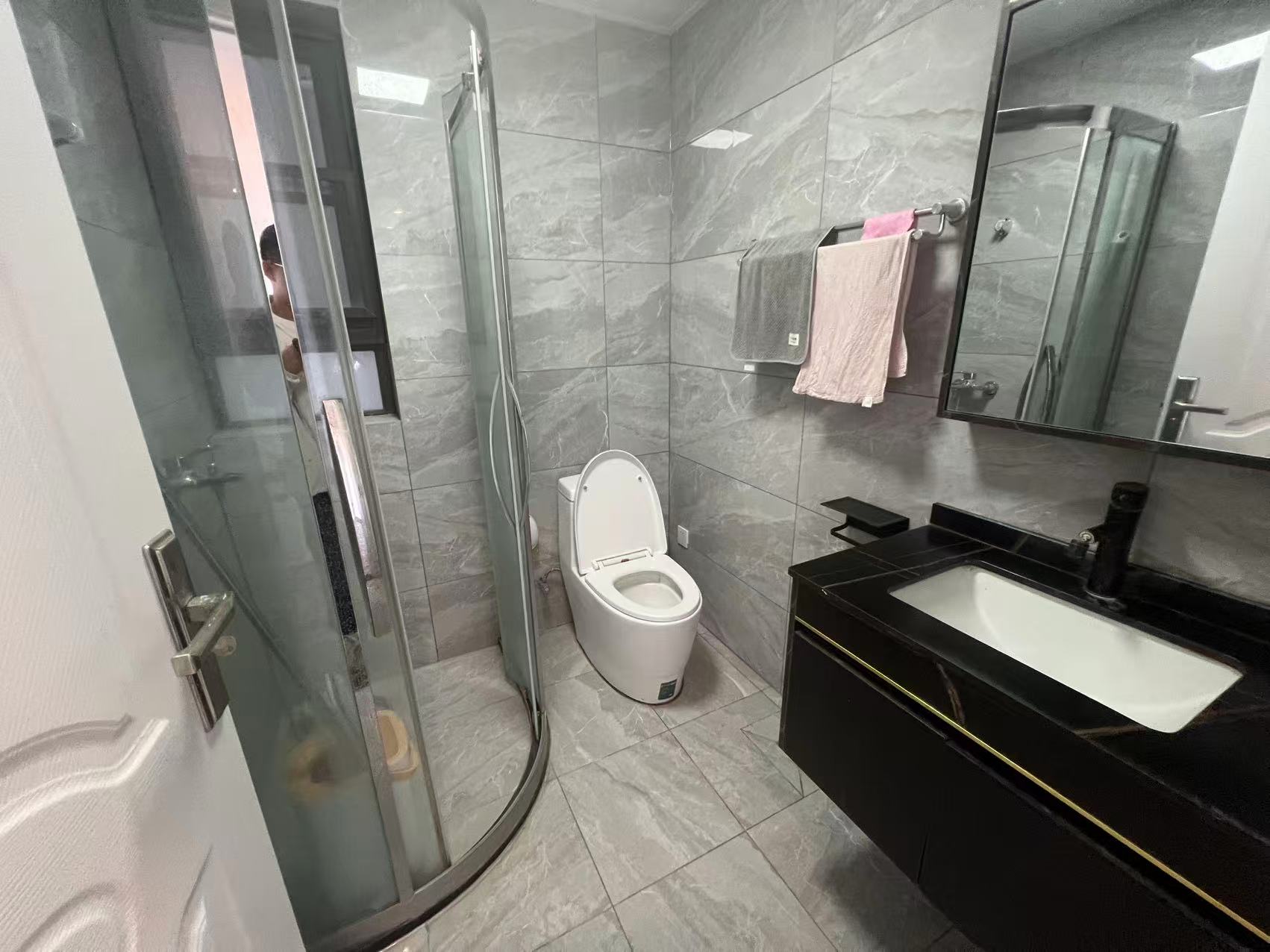 华润中心 3室1厅1卫 5500.0元/月 华润中心 3室1厅1卫 5500.0元/月室内图