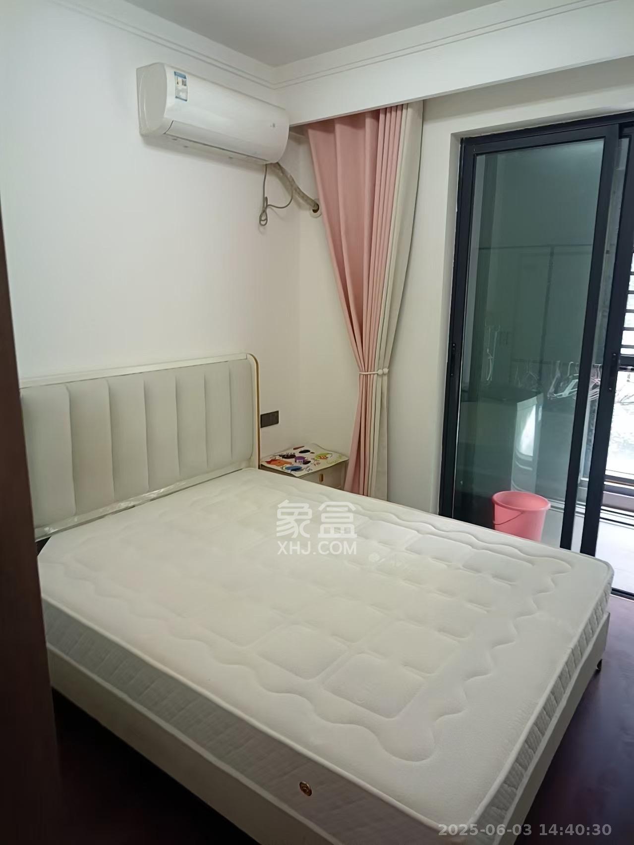 梅溪悦章  3室2厅2卫   3500.00元/月室内图