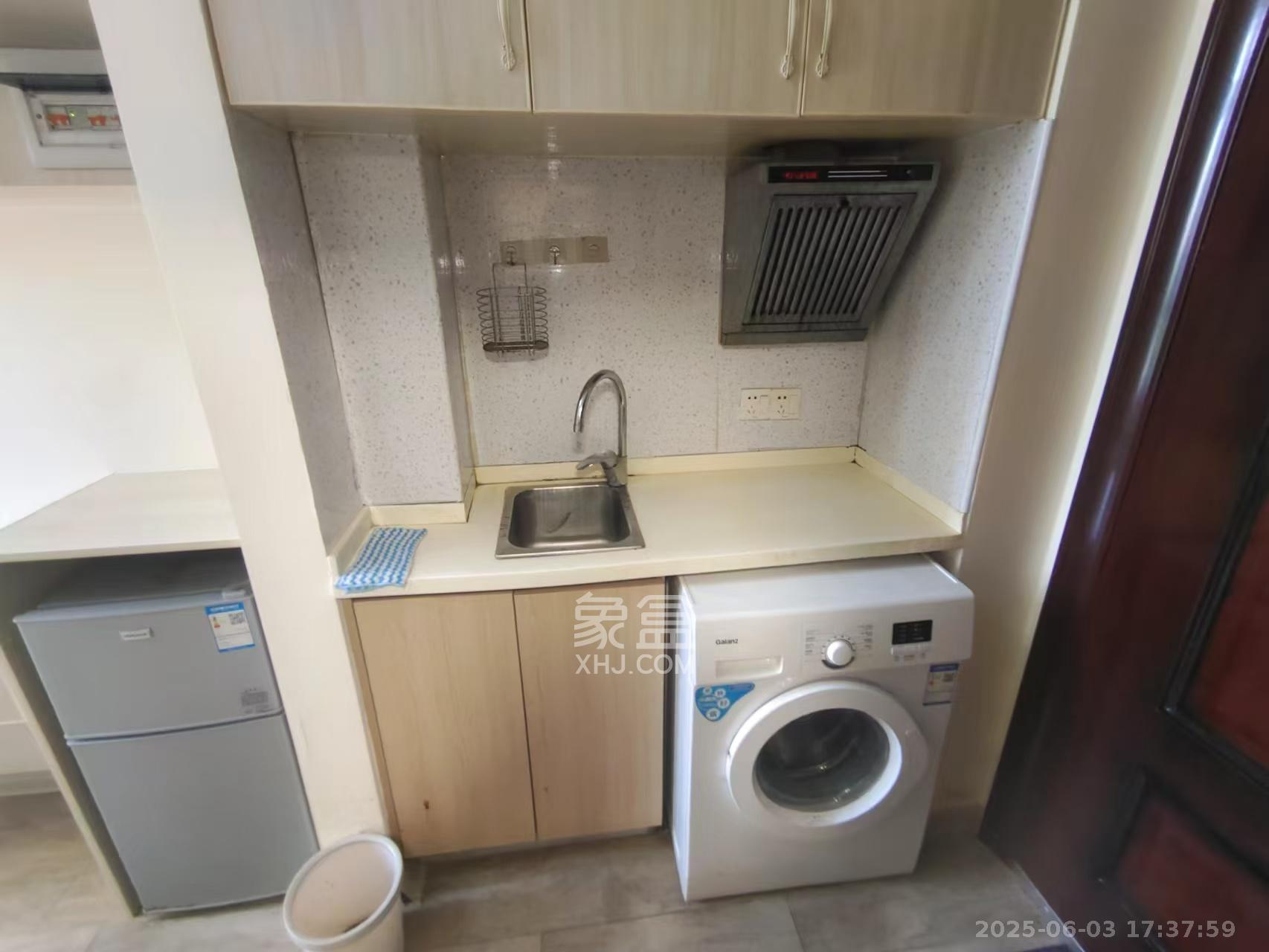 兰亭湾畔 1室1厅1卫 1000.0元/月 兰亭湾畔 1室1厅1卫 1000.0元/月室内图