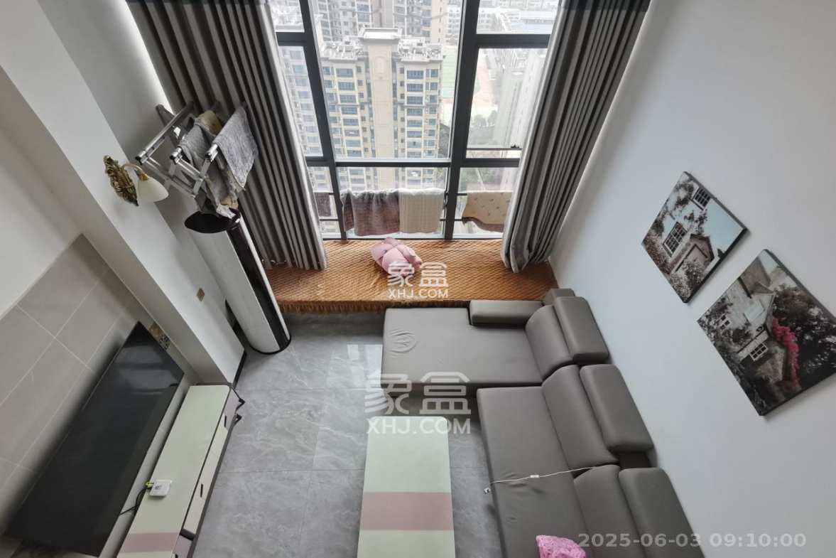 裕天国际商汇中心 1室1厅1卫 2200.0元/月 裕天国际商汇中心 1室1厅1卫 2200.0元/月室内图