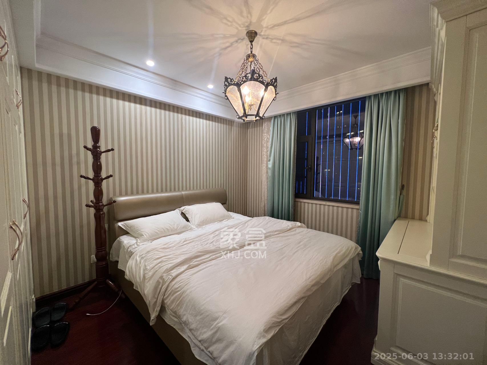 运达中央广场一、二期 3室2厅2卫 11000.0元/月 运达中央广场一、二期 3室2厅2卫 11000.0元/月室内图