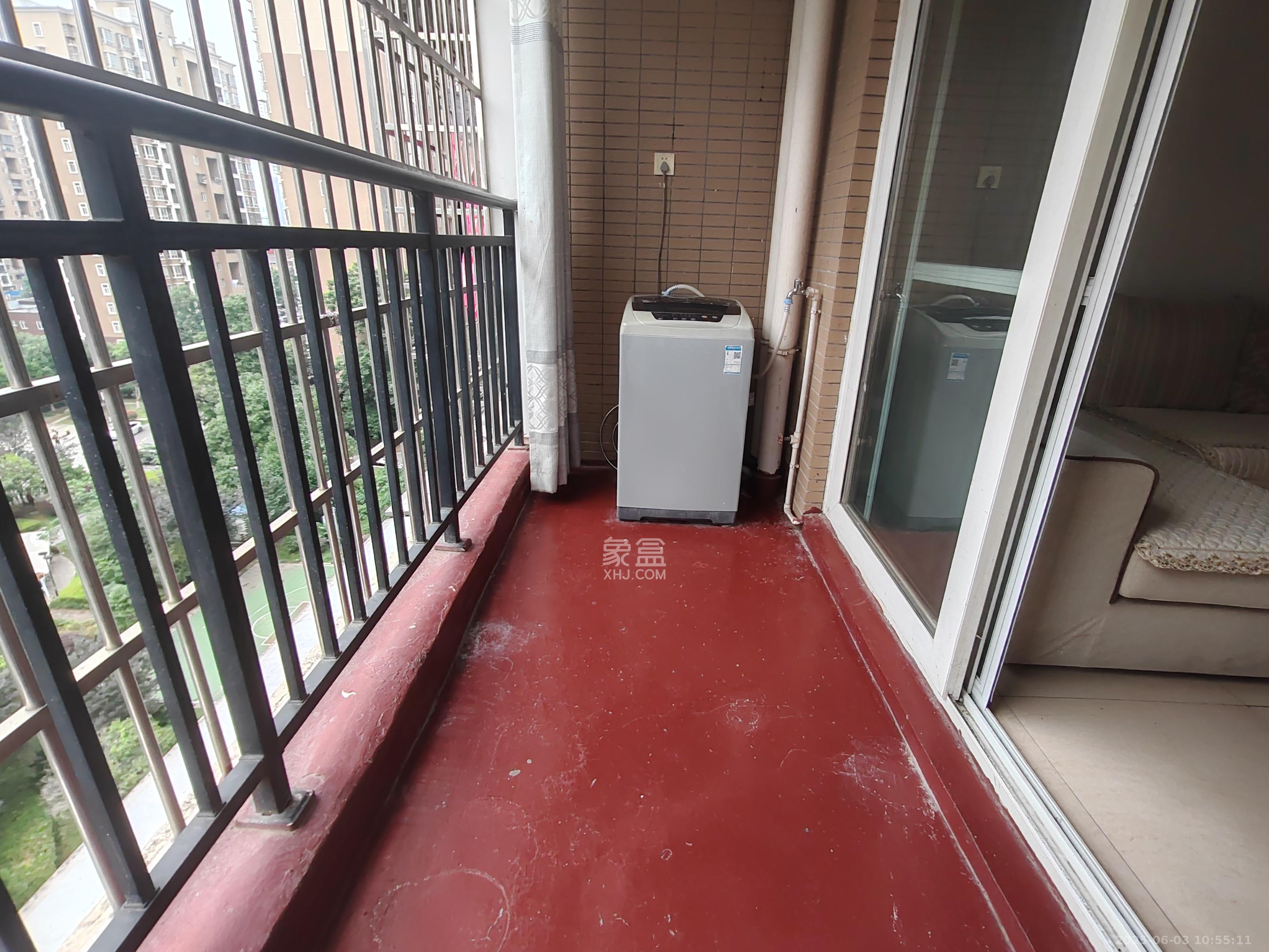 和馨园  2室2厅1卫   2200.00元/月室内图