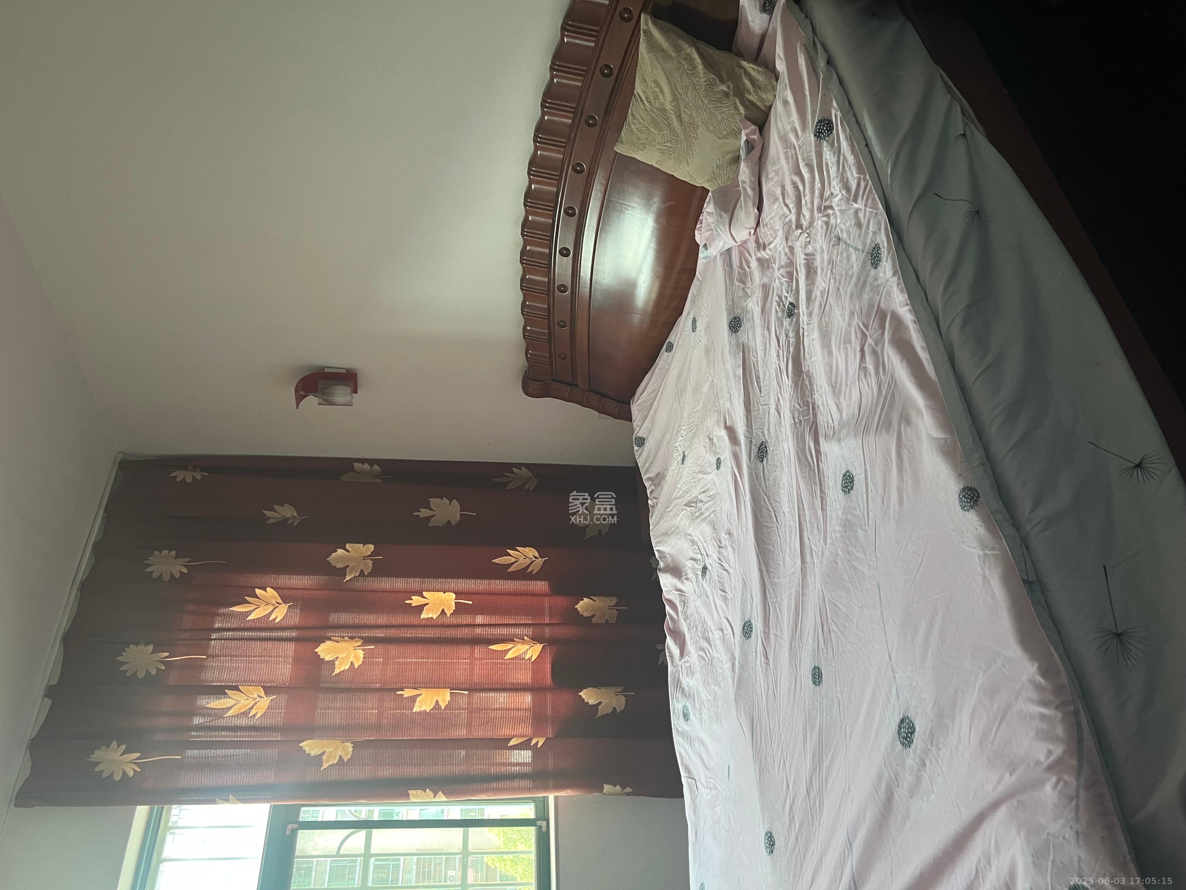 柠檬丽都 4室2厅1卫 2400.0元/月 柠檬丽都 4室2厅1卫 2400.0元/月室内图