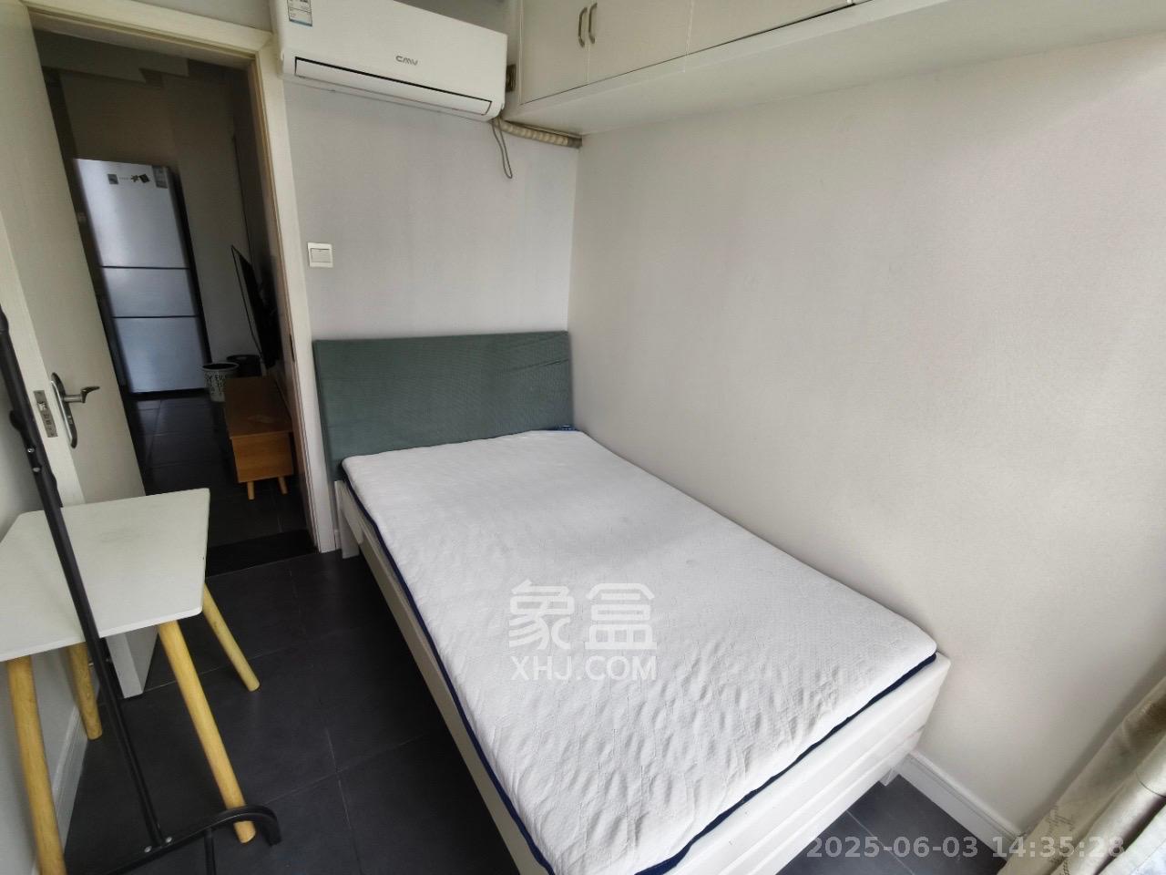 欧亚达国际广场  2室1厅1卫   1900.00元/月室内图