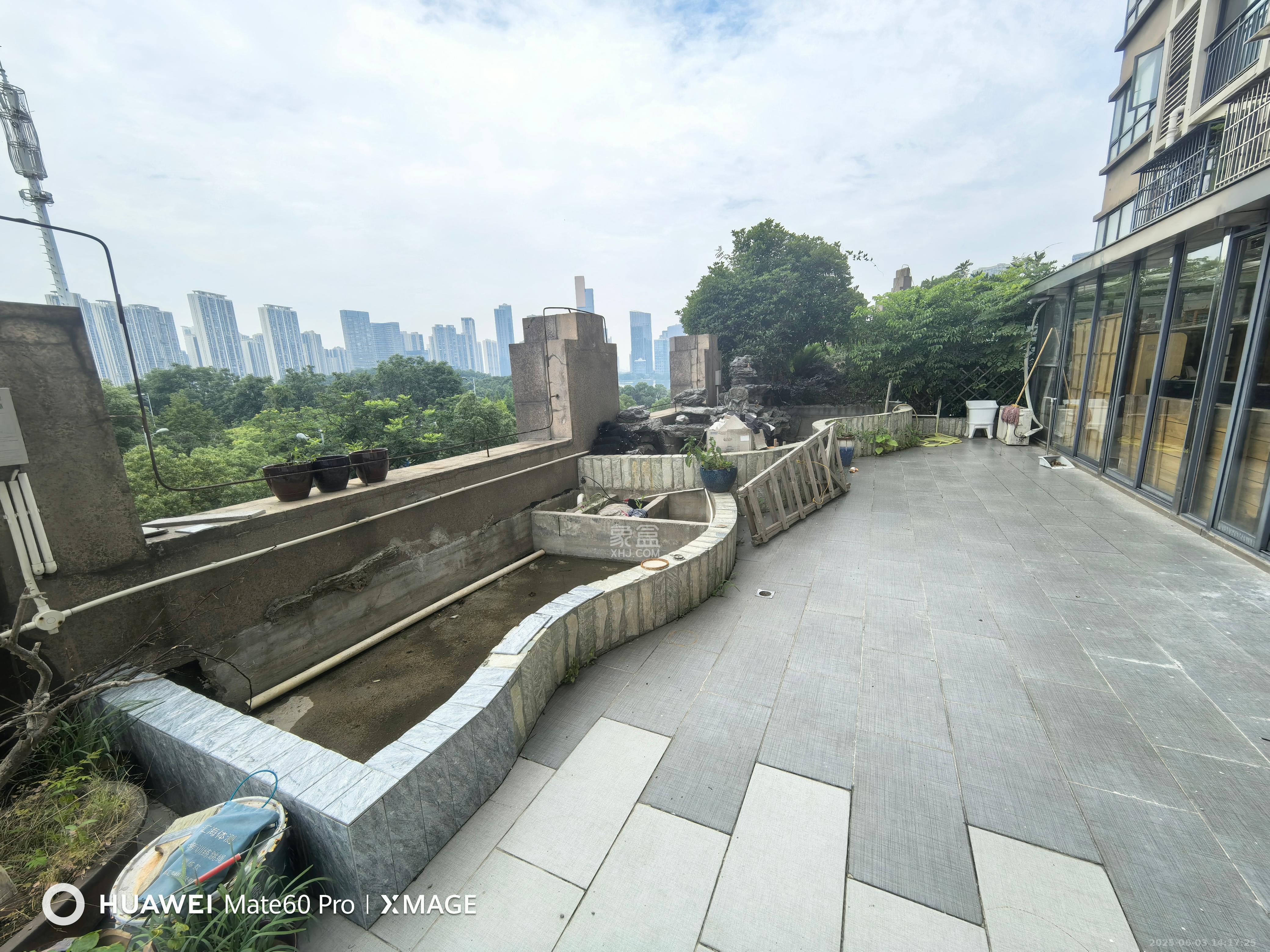 中海梅溪湖壹号  3室2厅1卫    3400.0元/月 中海梅溪湖壹号  3室2厅1卫    3400.0元/月室内图