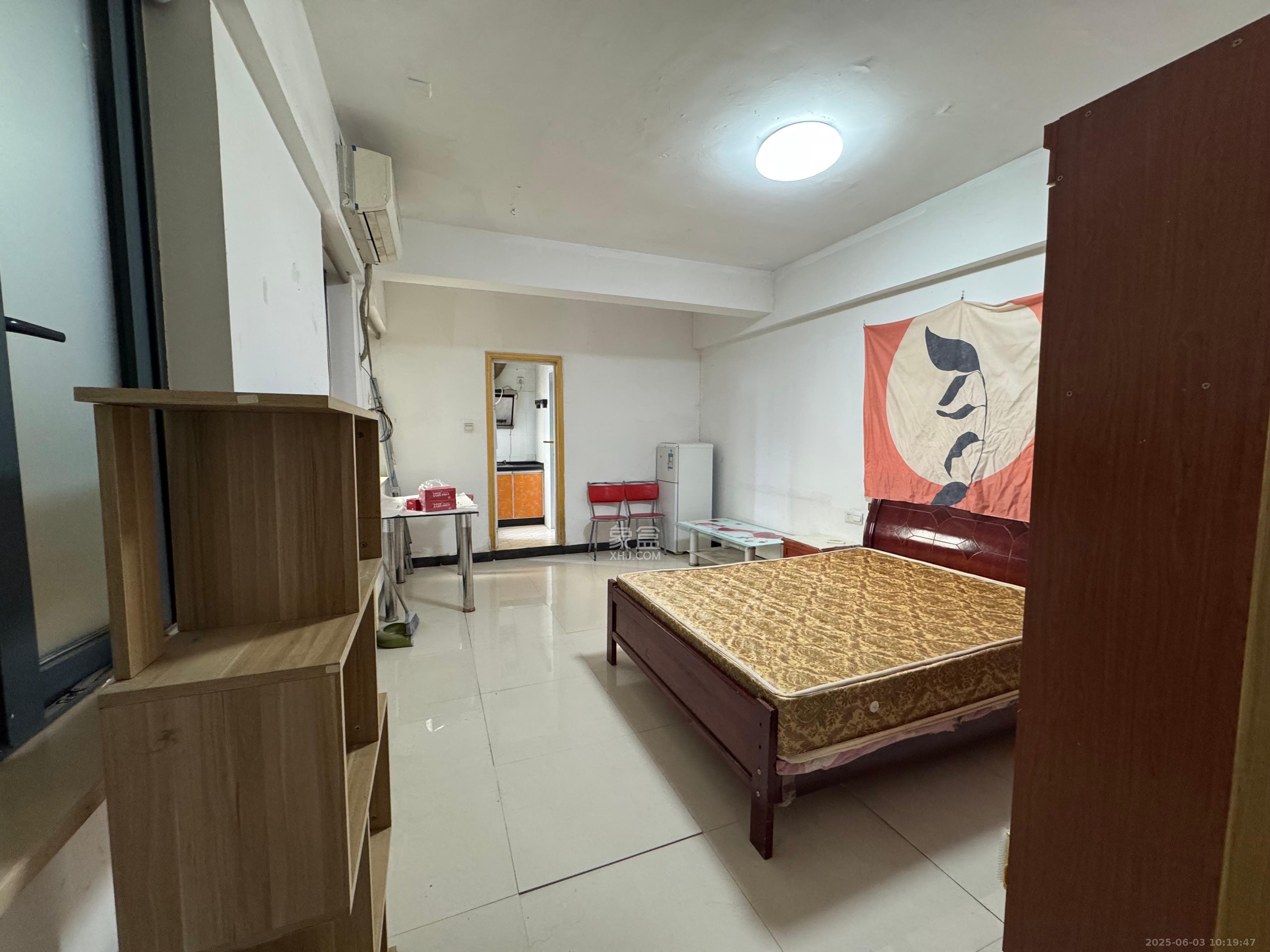 爱都(IDO) 1室1厅1卫 900.0元/月 爱都(IDO) 1室1厅1卫 900.0元/月室内图