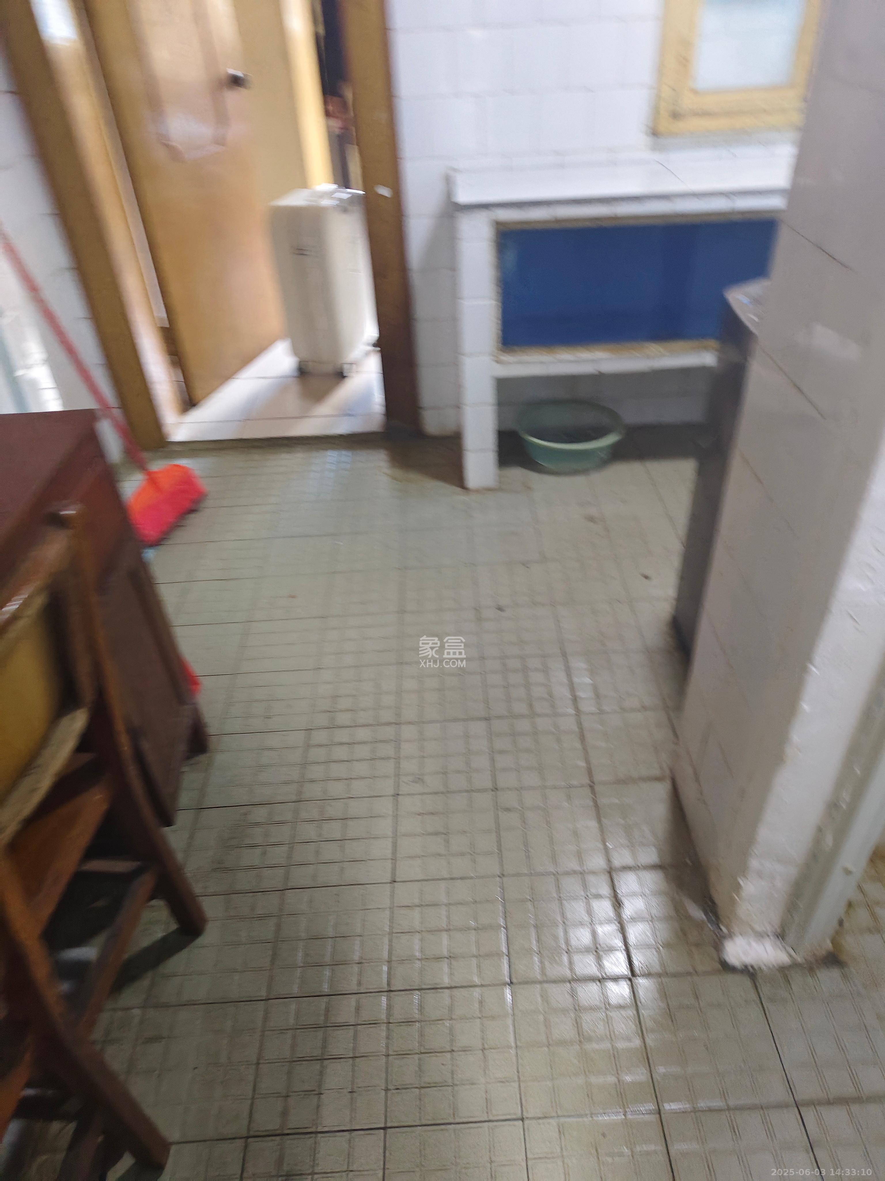 长坡社区  2室1厅1卫   1200.00元/月室内图