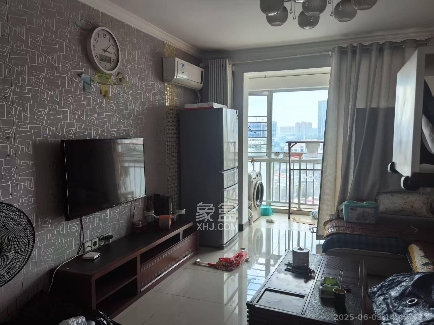 恒广国际景园一二区 3室2厅1卫 2200.0元/月 恒广国际景园一二区 3室2厅1卫 2200.0元/月室内图