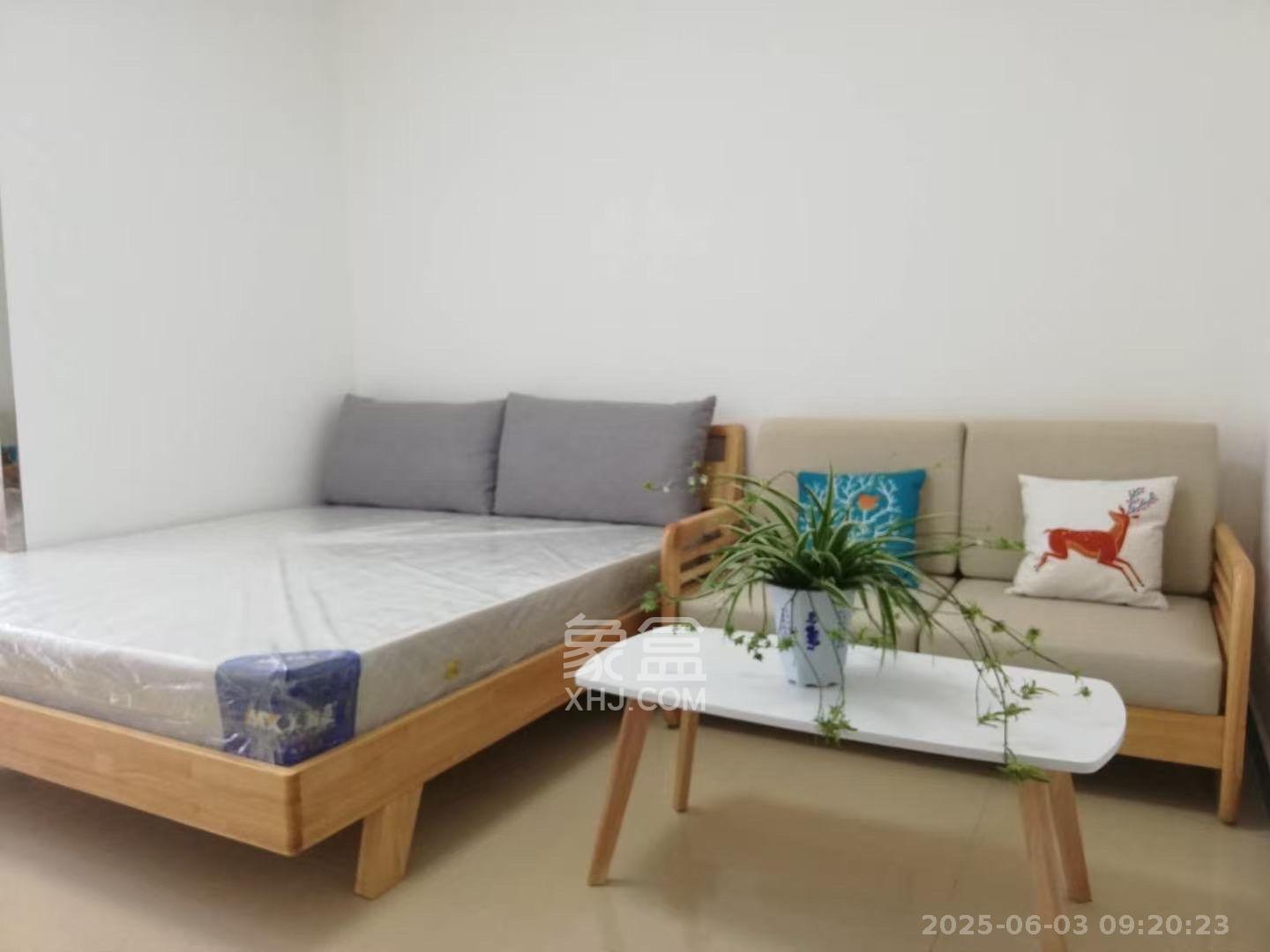 圭塘三小区  1室0厅1卫   1700.00元/月室内图1
