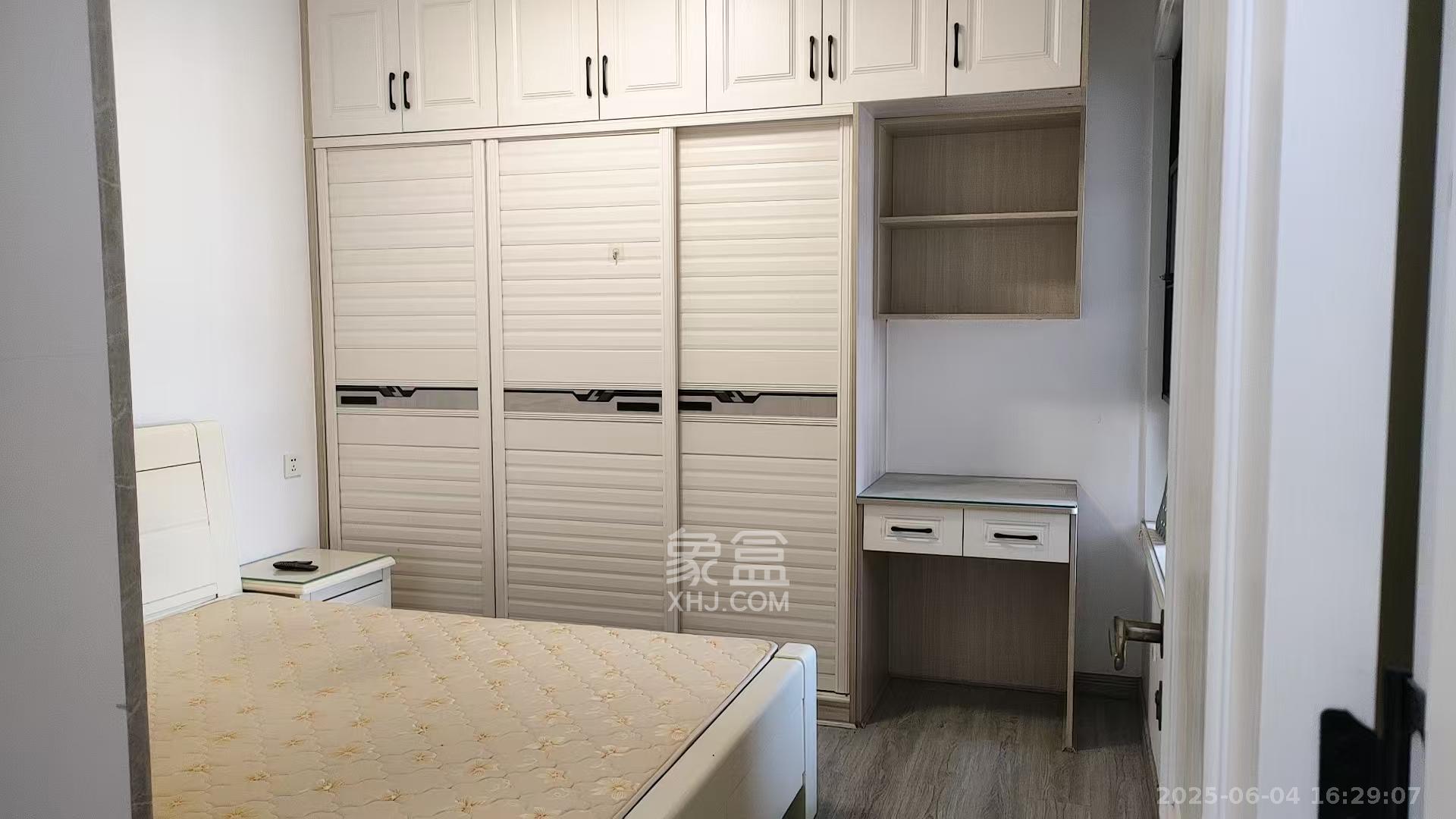 建发中央公园（建发美地）  3室2厅2卫   3500.00元/月