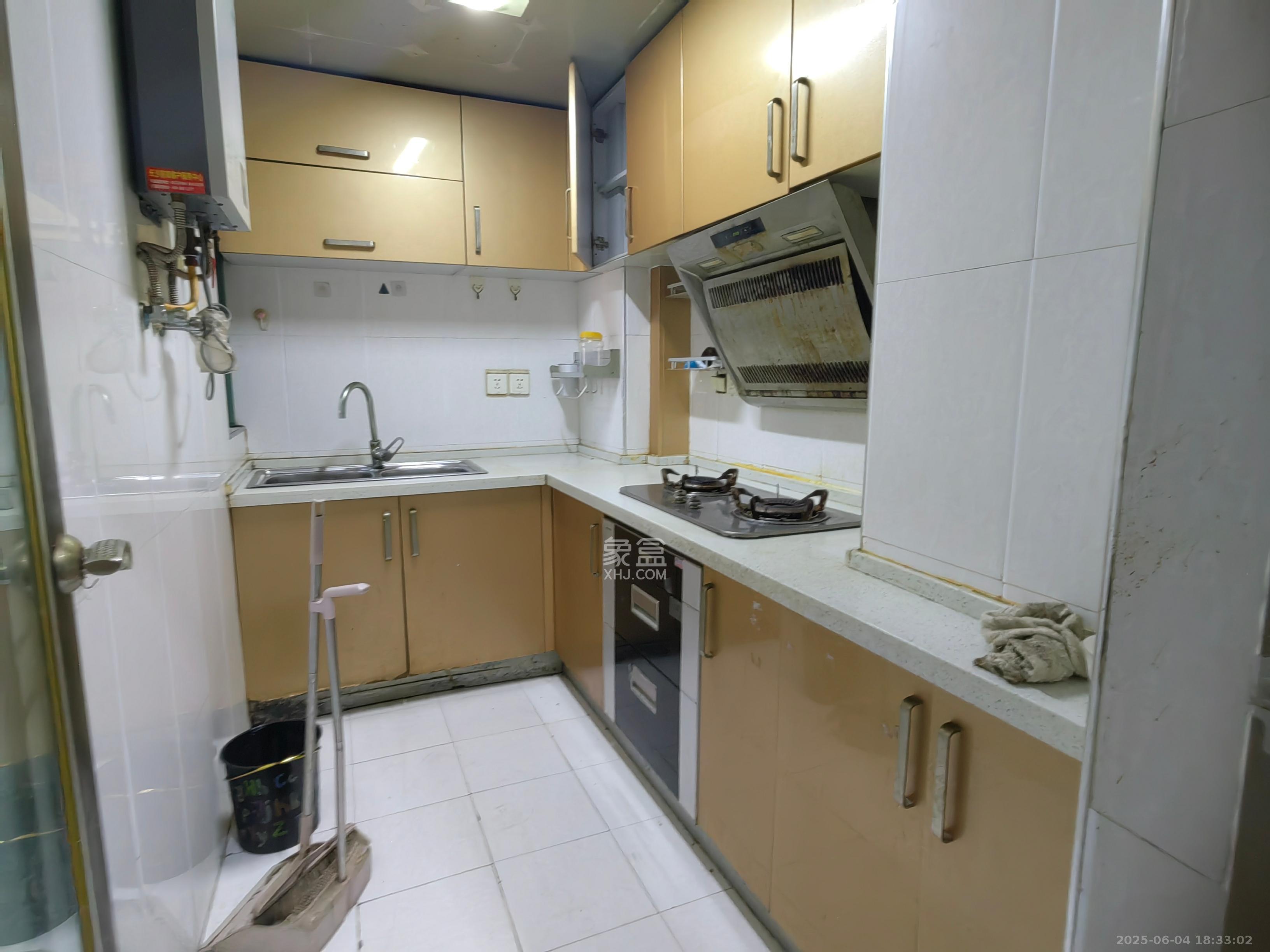 东玺门 2室2厅1卫 2500.0元/月 东玺门 2室2厅1卫 2500.0元/月室内图