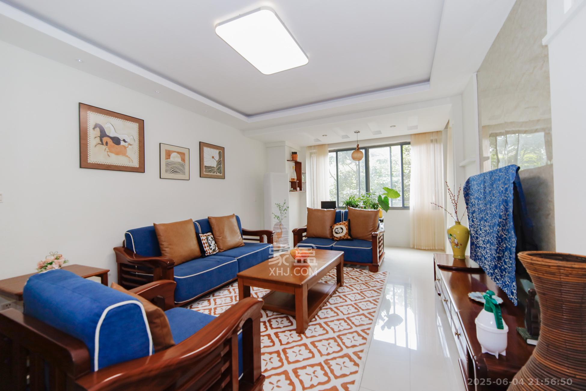 上海城小区 3室2厅2卫 106.0万 上海城小区 3室2厅2卫 106.0万客厅