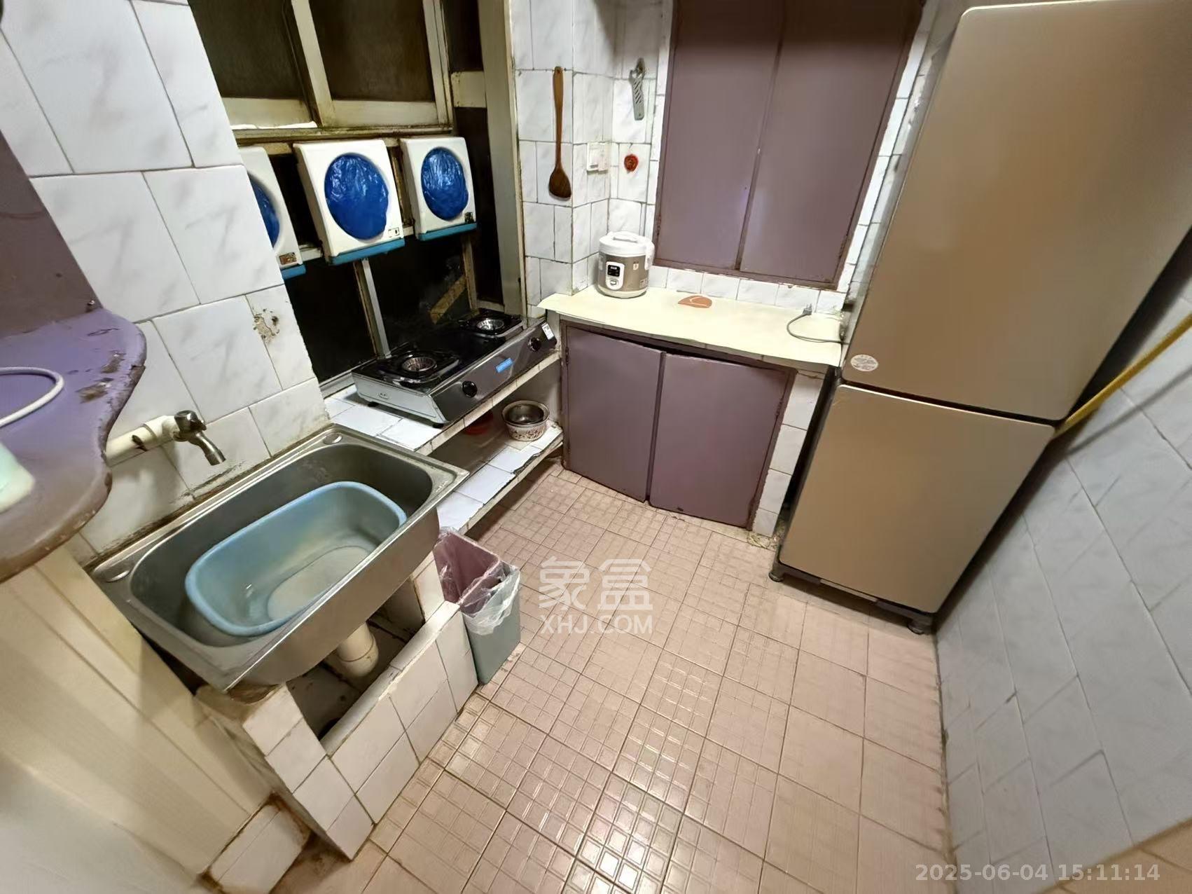 活元桥小区  2室1厅1卫   1800.00元/月室内图