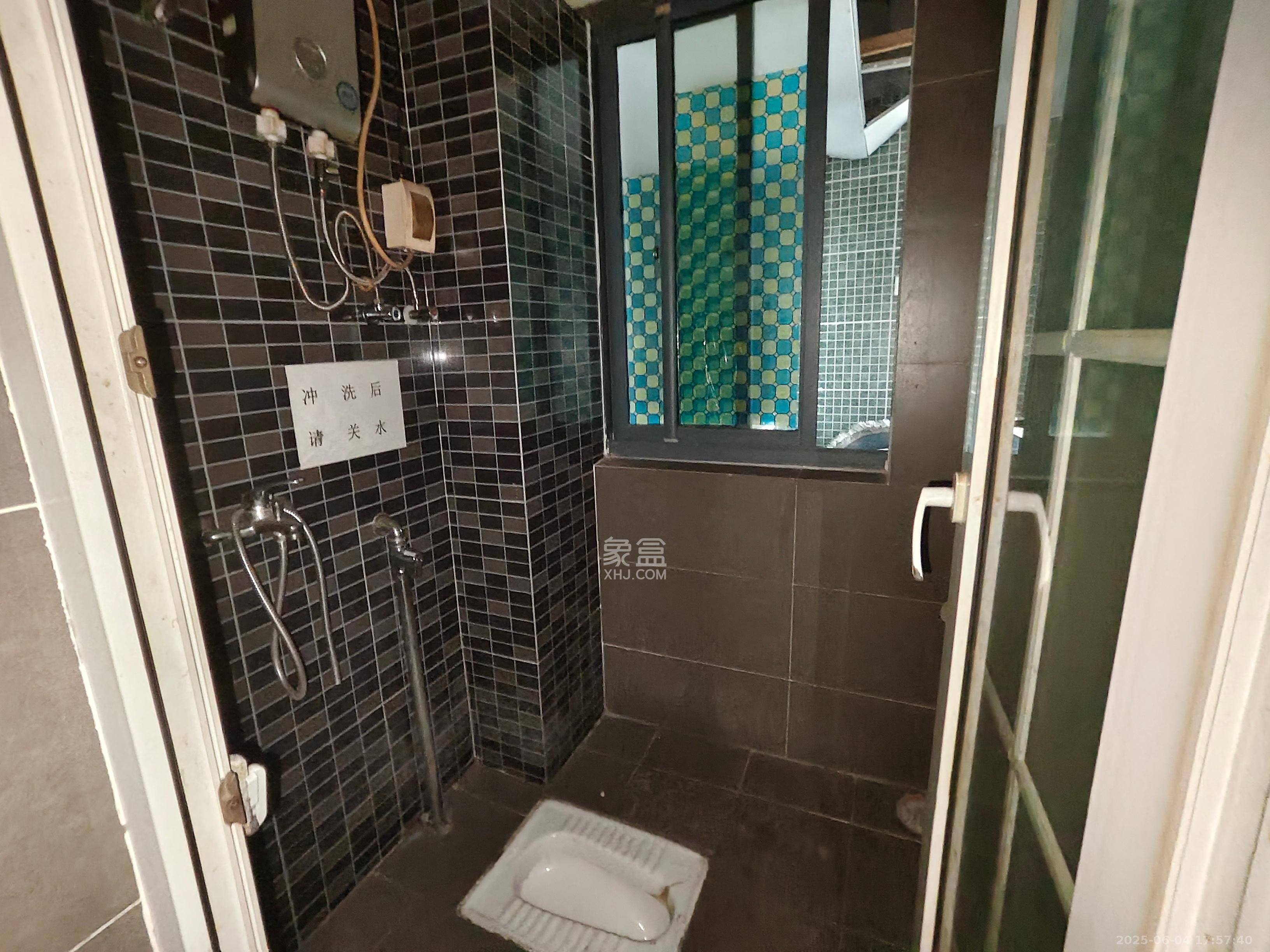 亚商国际  2室2厅1卫    1700.0元/月 亚商国际  2室2厅1卫    1700.0元/月室内图