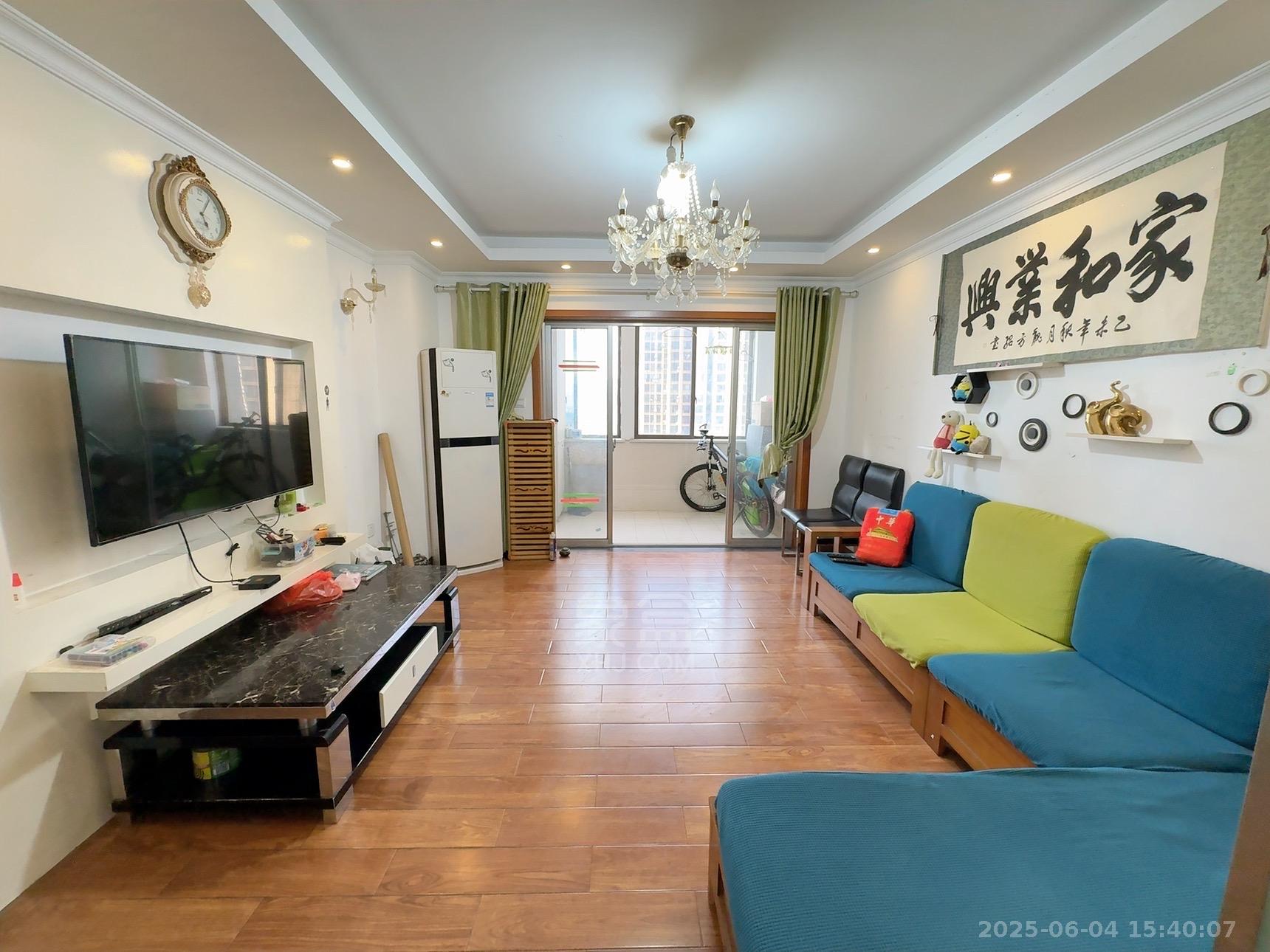 旺城天悦领秀香江 2室2厅2卫 1500.0元/月 旺城天悦领秀香江 2室2厅2卫 1500.0元/月室内图