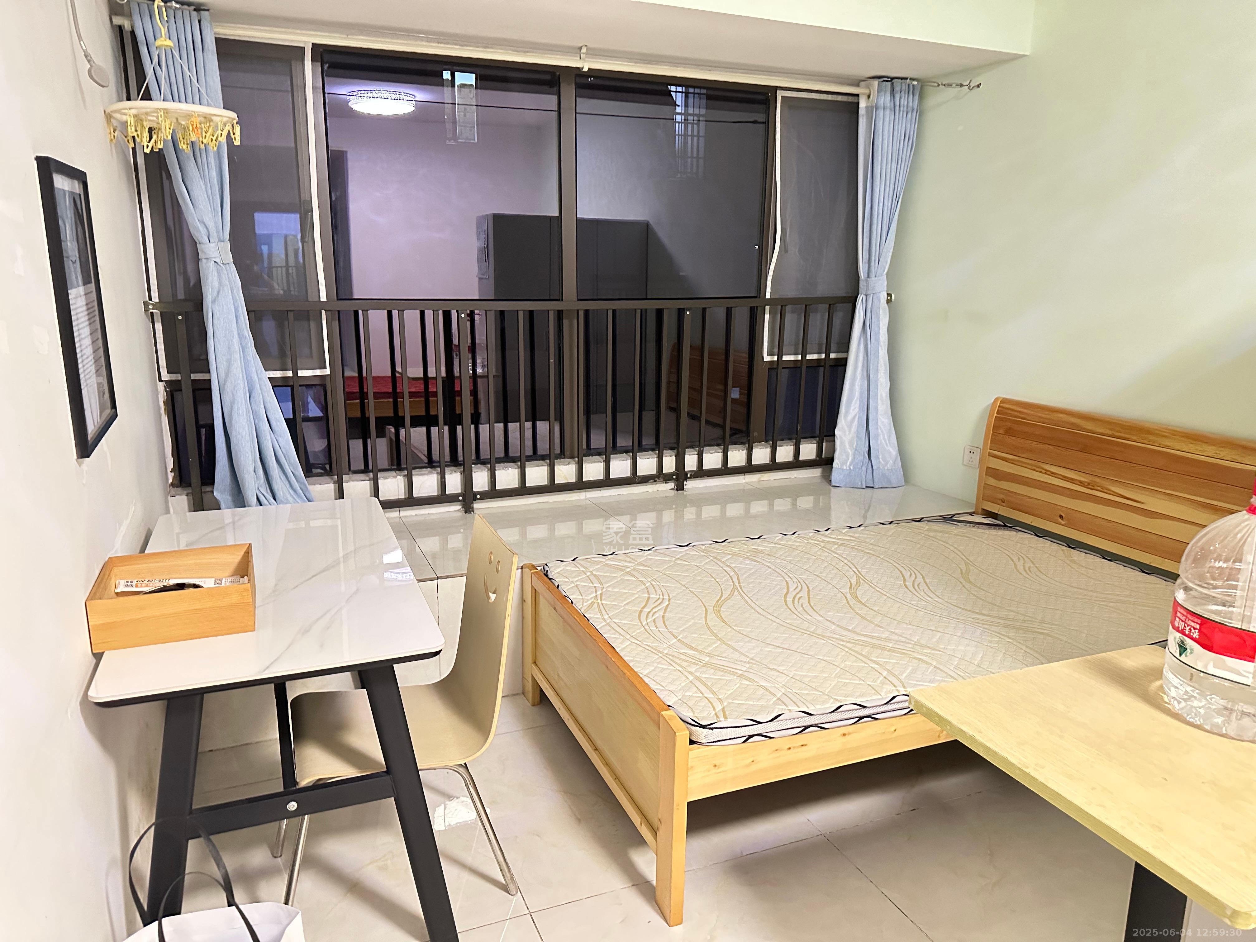 联晟大厦  1室0厅0卫   2300.00元/月
