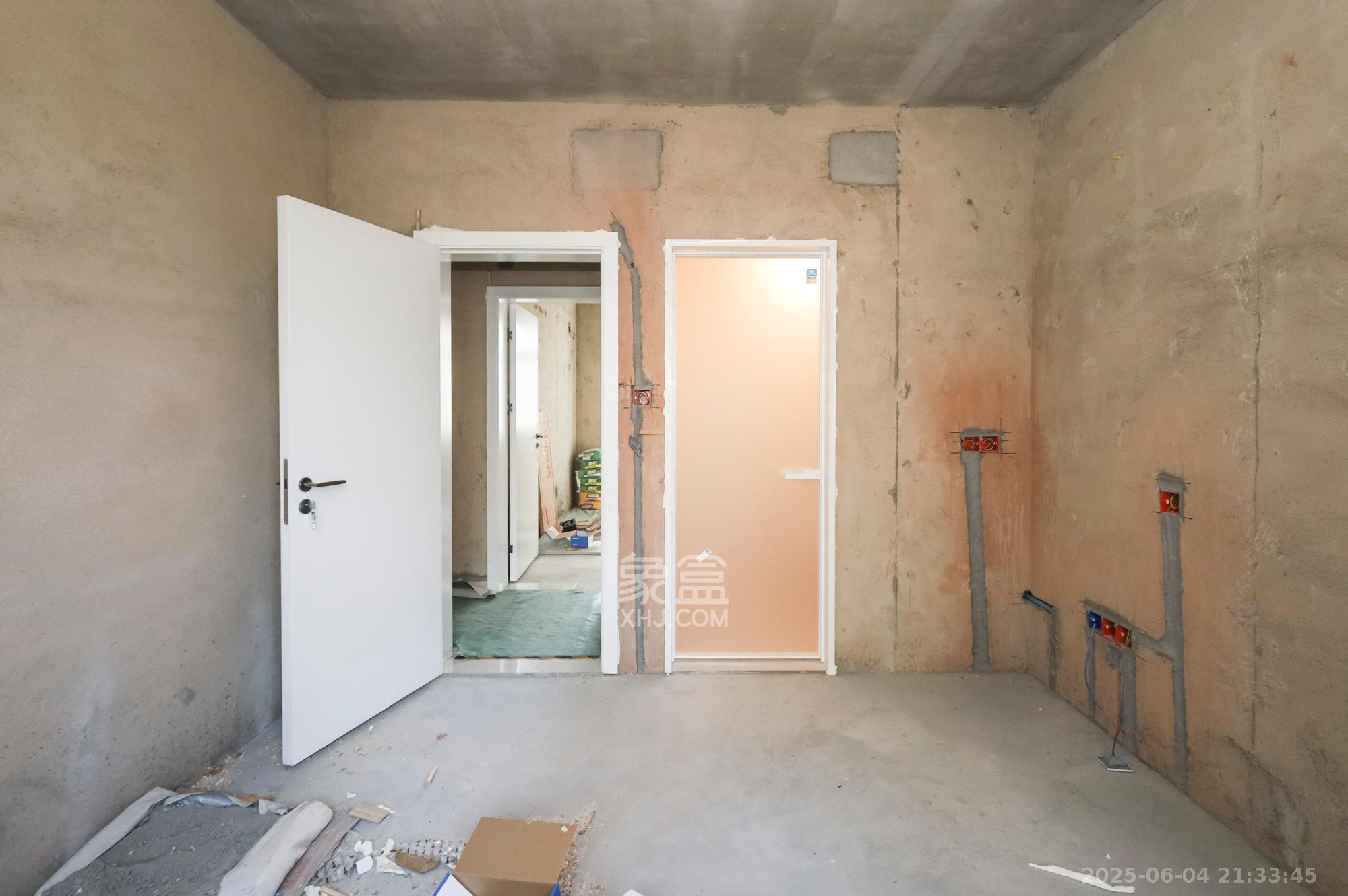 锦顺宸樾府  3室2厅2卫    90.0万 锦顺宸樾府  3室2厅2卫    90.0万卧室