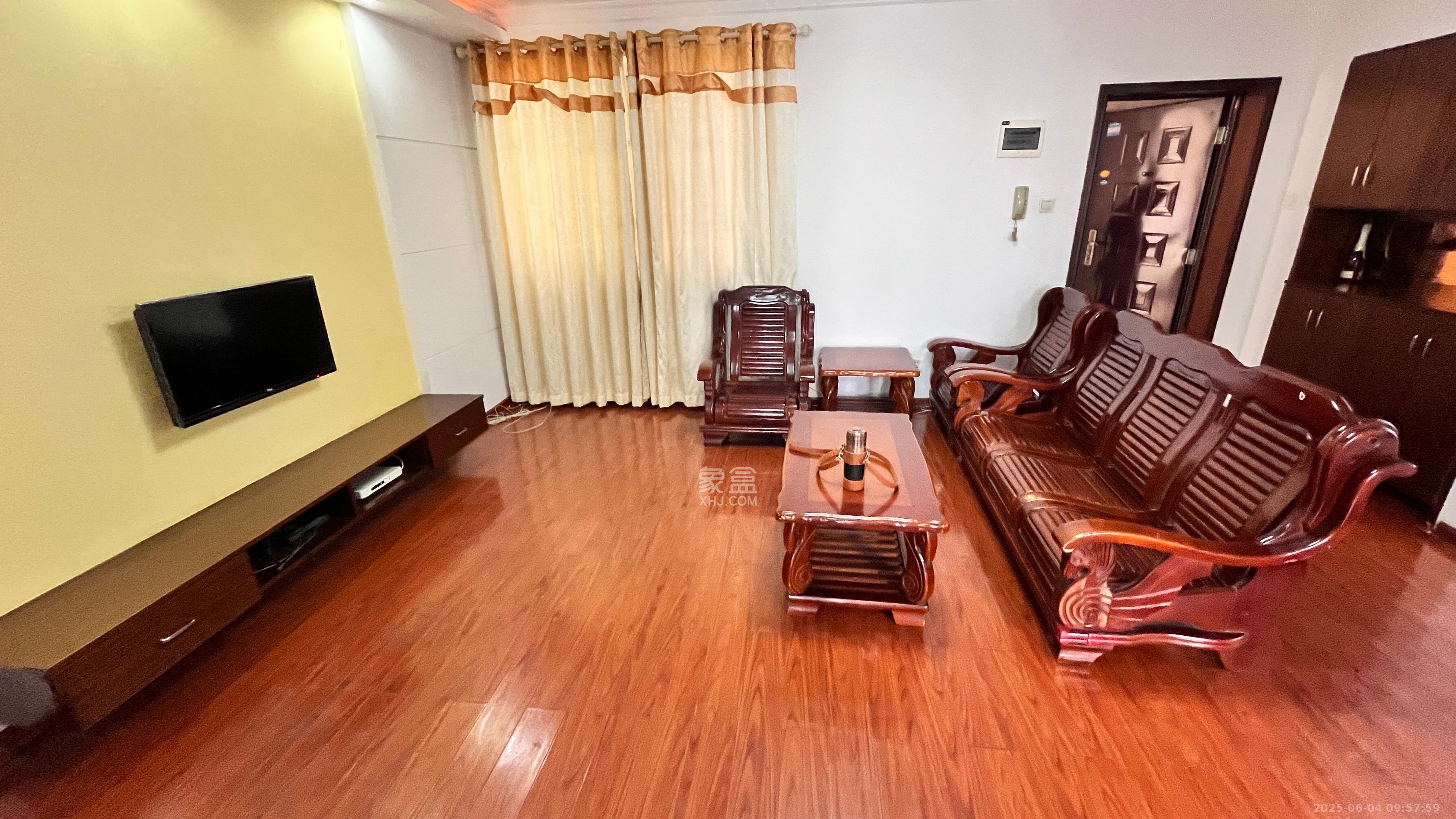 天凯东苑 2室2厅1卫 1600.0元/月 天凯东苑 2室2厅1卫 1600.0元/月室内图