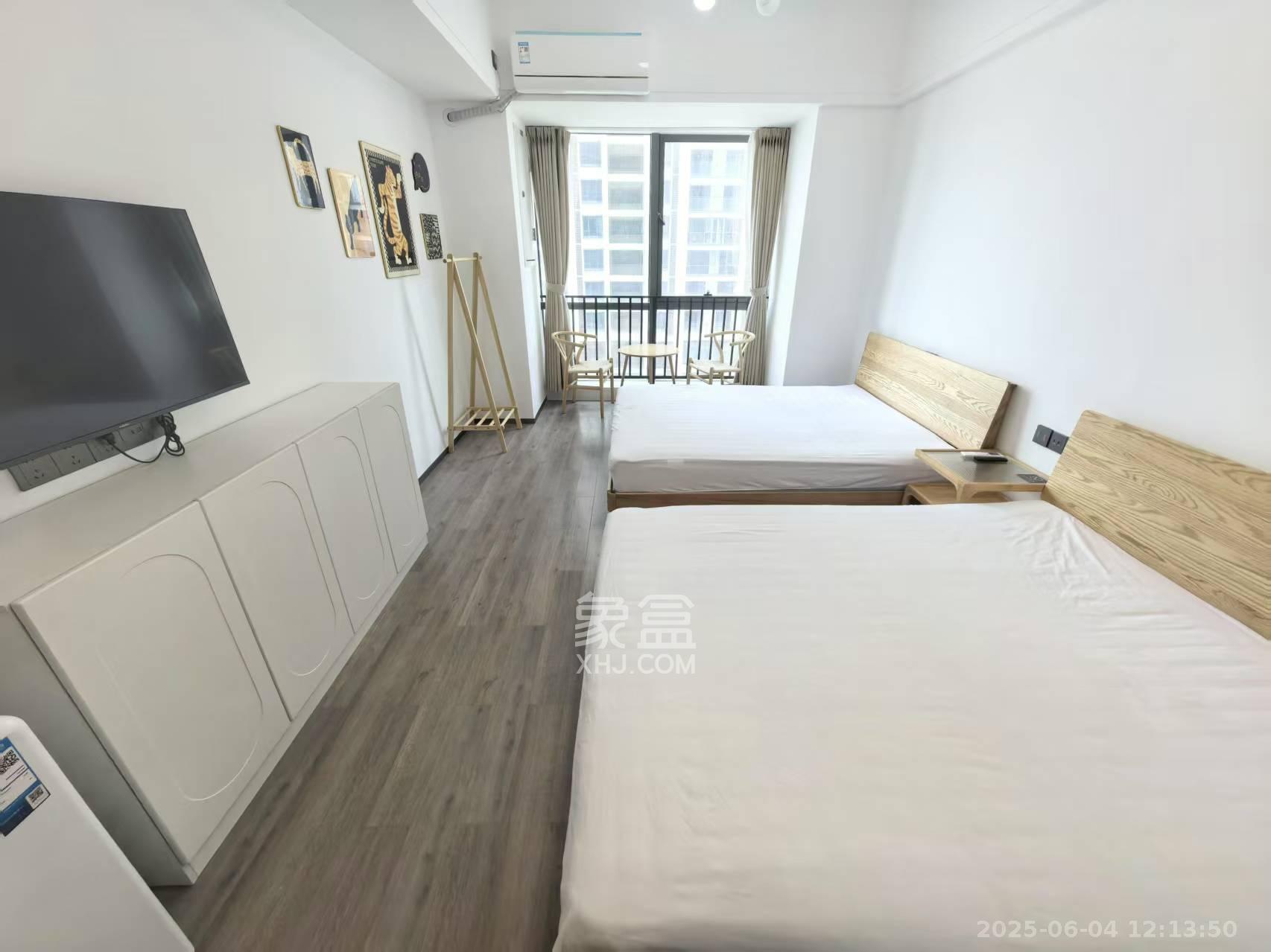 中建宝铂公馆  1室1厅1卫   1900.00元/月室内图
