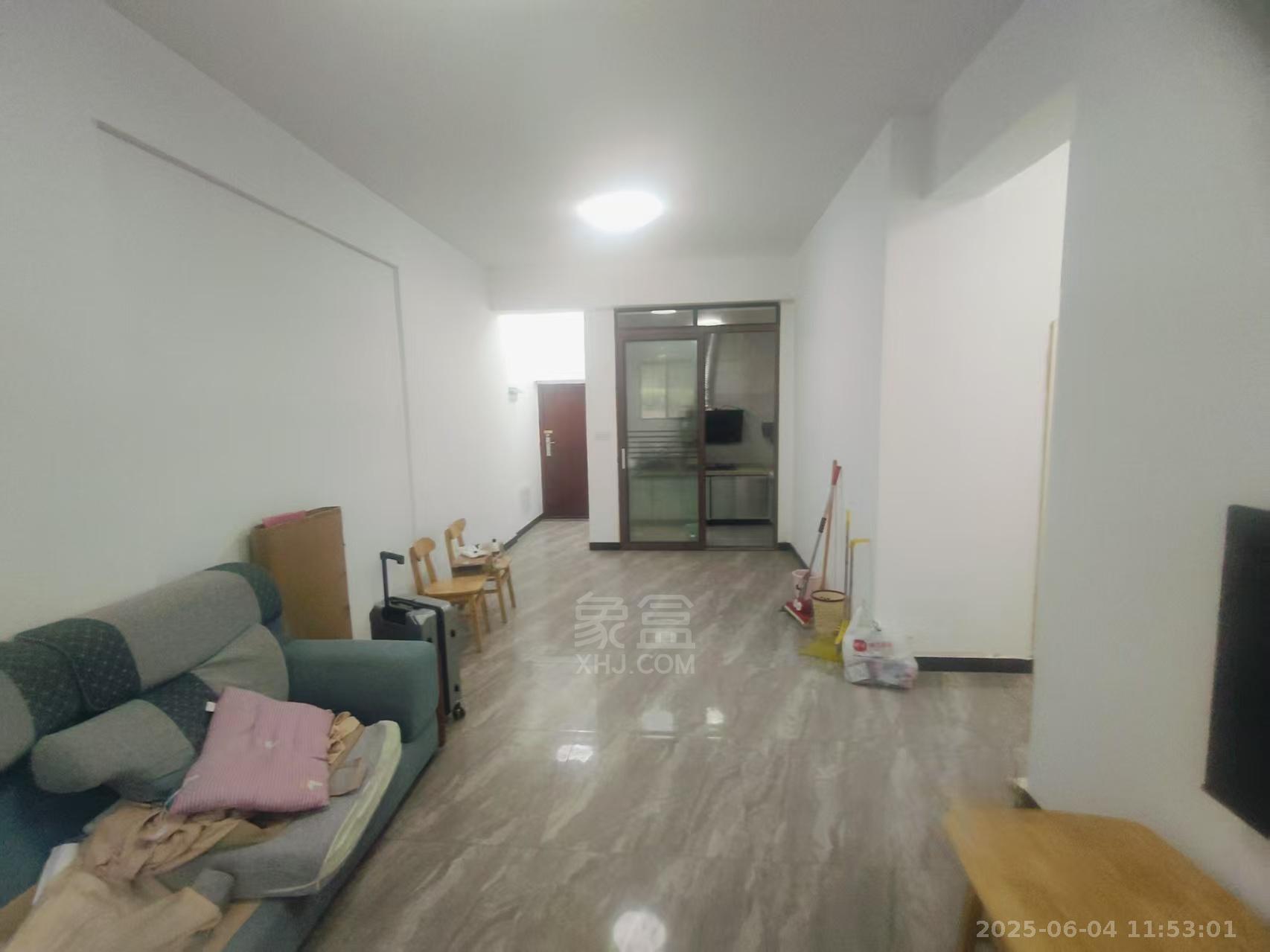 时代新城(翰林府) 3室1厅1卫 1500.0元/月 时代新城(翰林府) 3室1厅1卫 1500.0元/月室内图