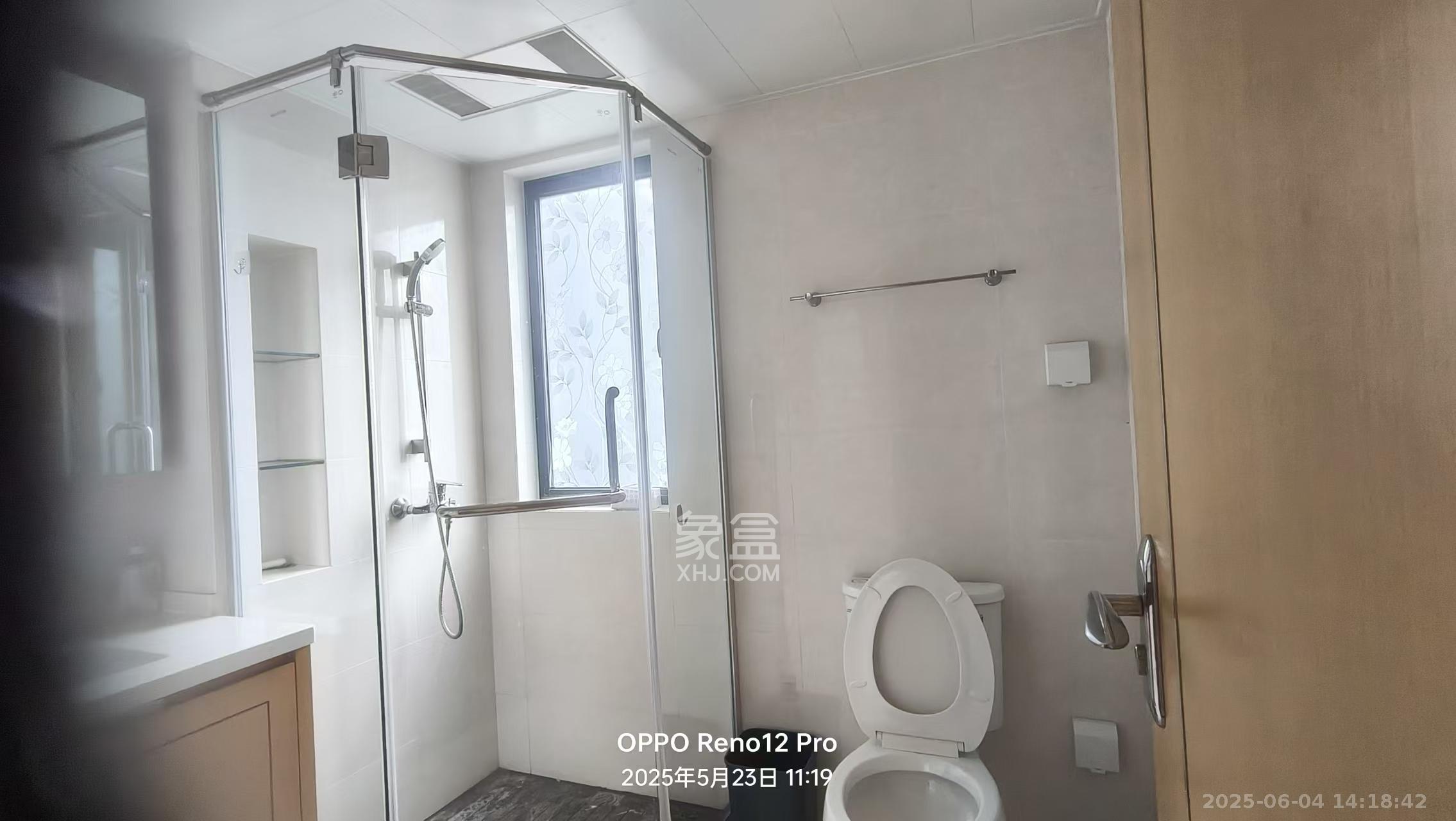 中建嘉和城凤凰台(中建瑞兴家园) 3室2厅2卫 1900.0元/月 中建嘉和城凤凰台(中建瑞兴家园) 3室2厅2卫 1900.0元/月室内图