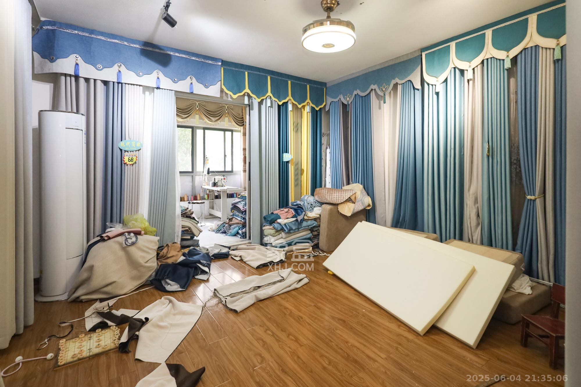 钱隆世家 3室2厅2卫 112.0万 钱隆世家 3室2厅2卫 112.0万客厅