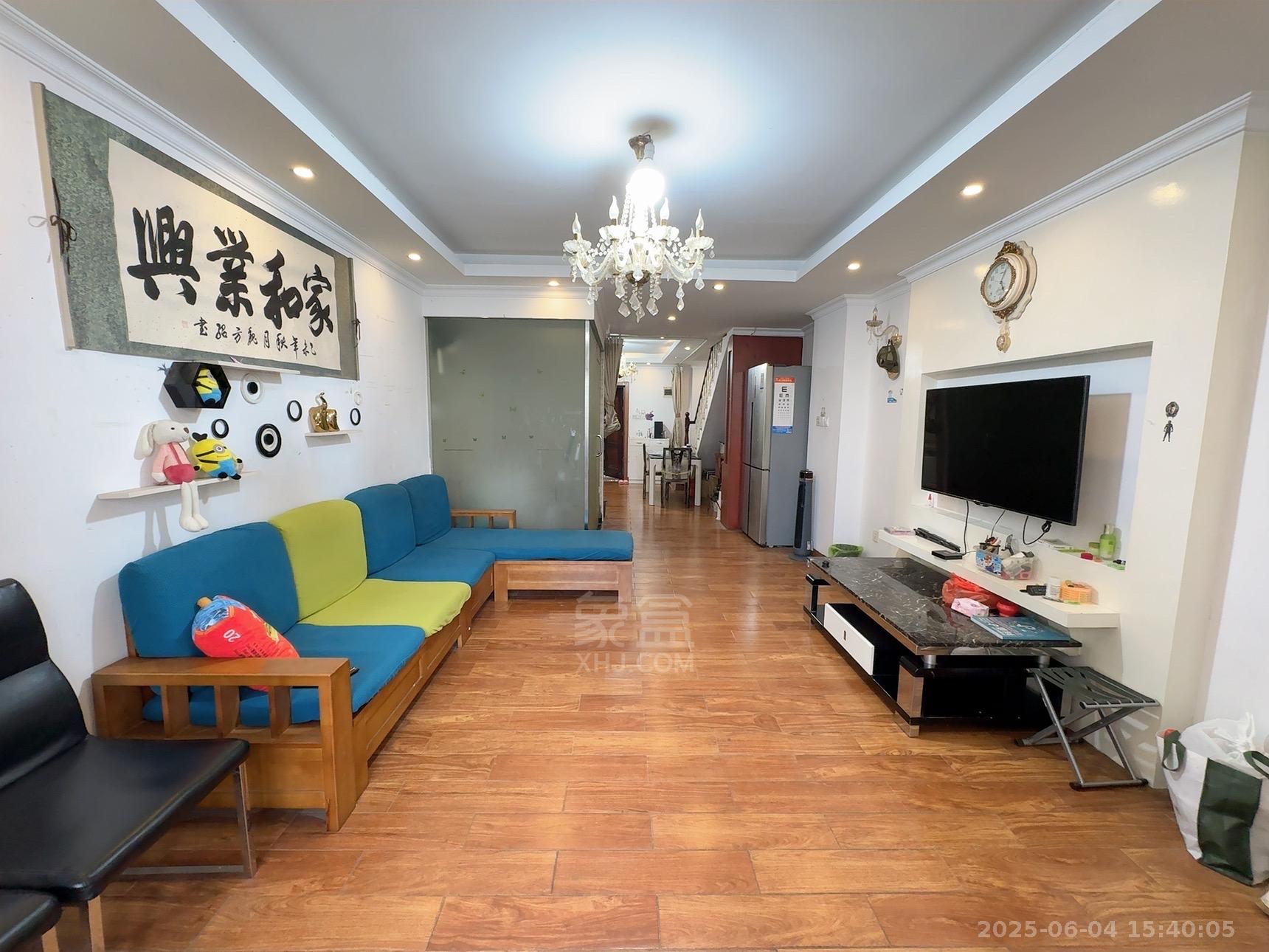 旺城天悦领秀香江 2室2厅2卫 1500.0元/月 旺城天悦领秀香江 2室2厅2卫 1500.0元/月室内图