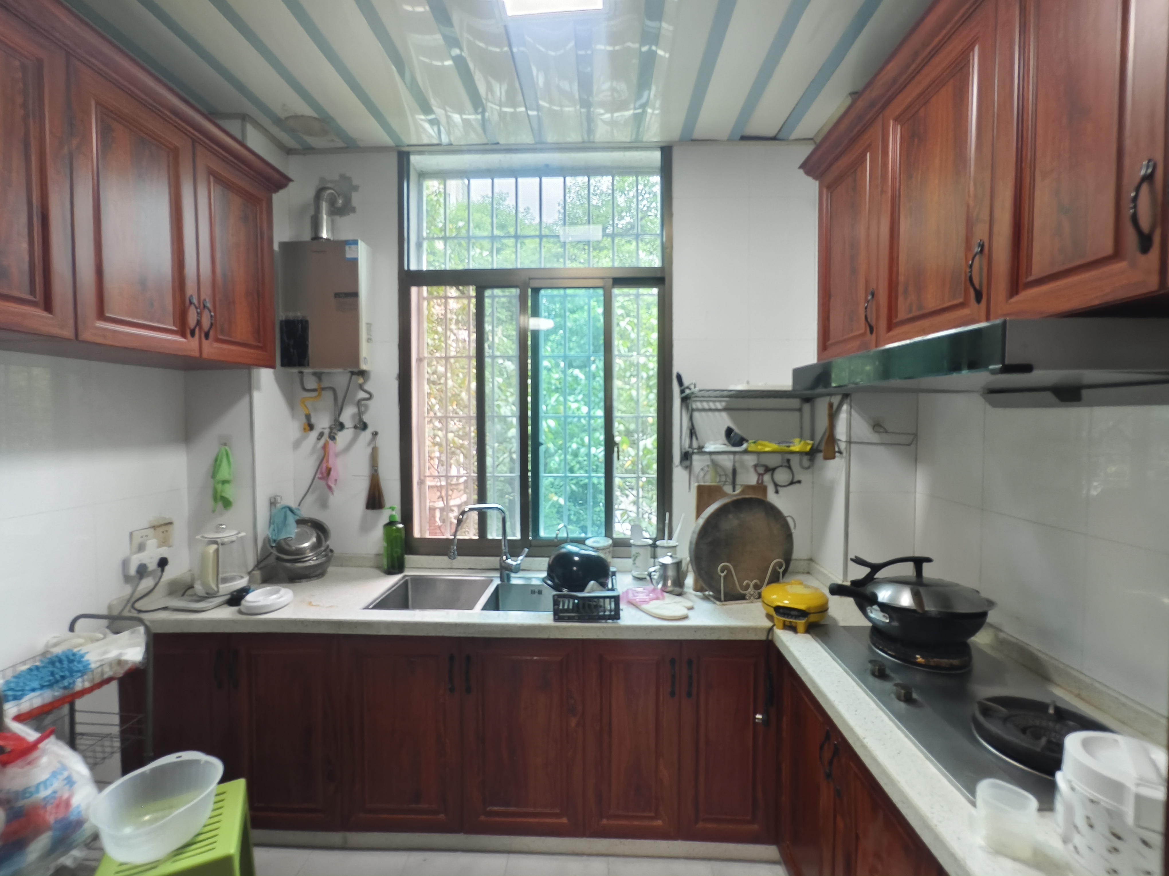 姑苏名园  4室2厅2卫    1800.0元/月 姑苏名园  4室2厅2卫    1800.0元/月室内图