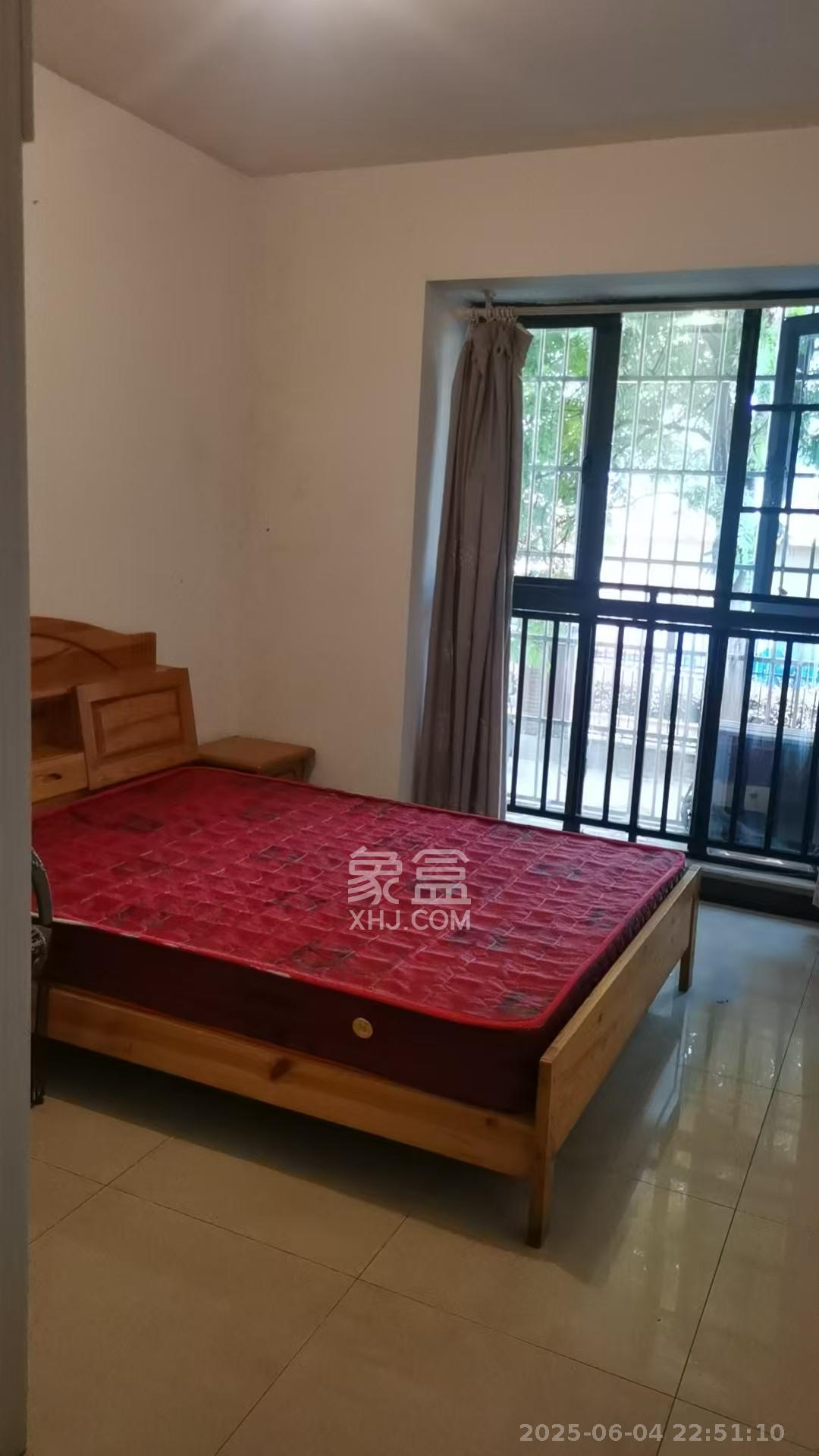 东岸梅园小区  2室2厅1卫   1900.00元/月室内图