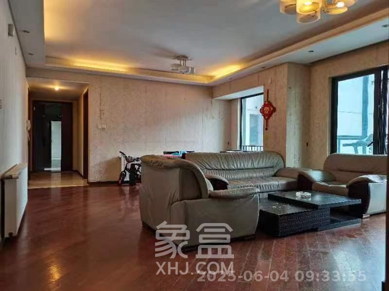 万科金域蓝湾  4室2厅2卫   3600.00元/月