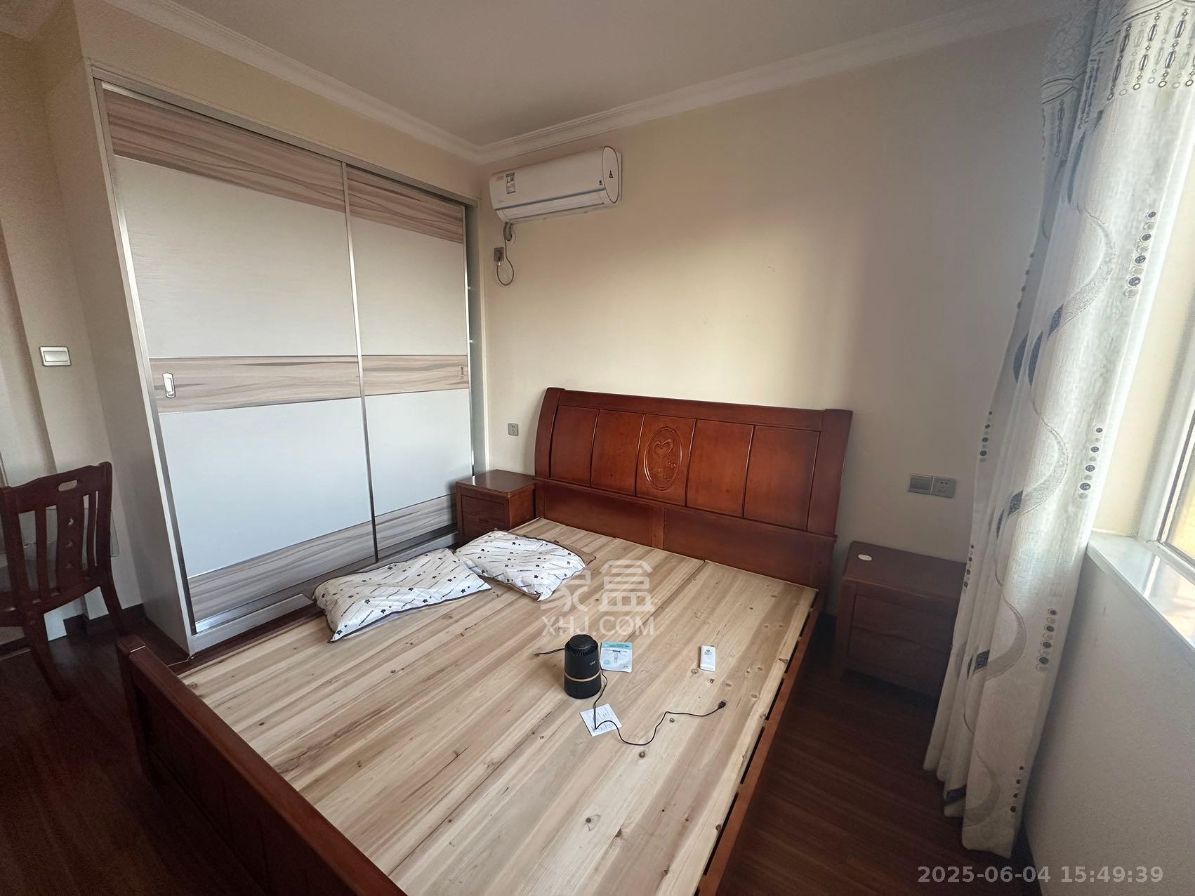 丽发新城 2室2厅1卫 1800.0元/月 丽发新城 2室2厅1卫 1800.0元/月室内图