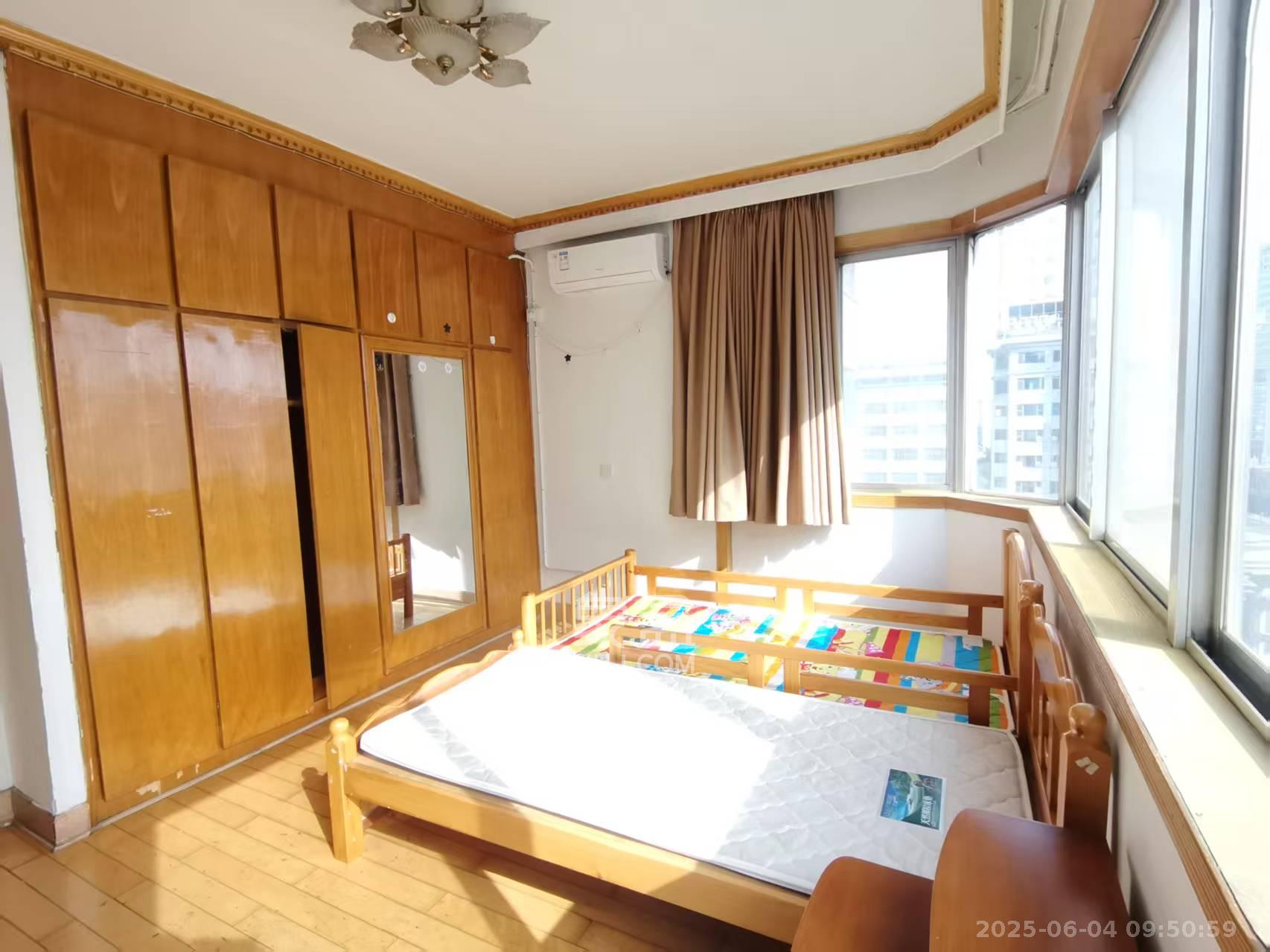 交通厅宿舍 3室2厅1卫 2900.0元/月 交通厅宿舍 3室2厅1卫 2900.0元/月室内图