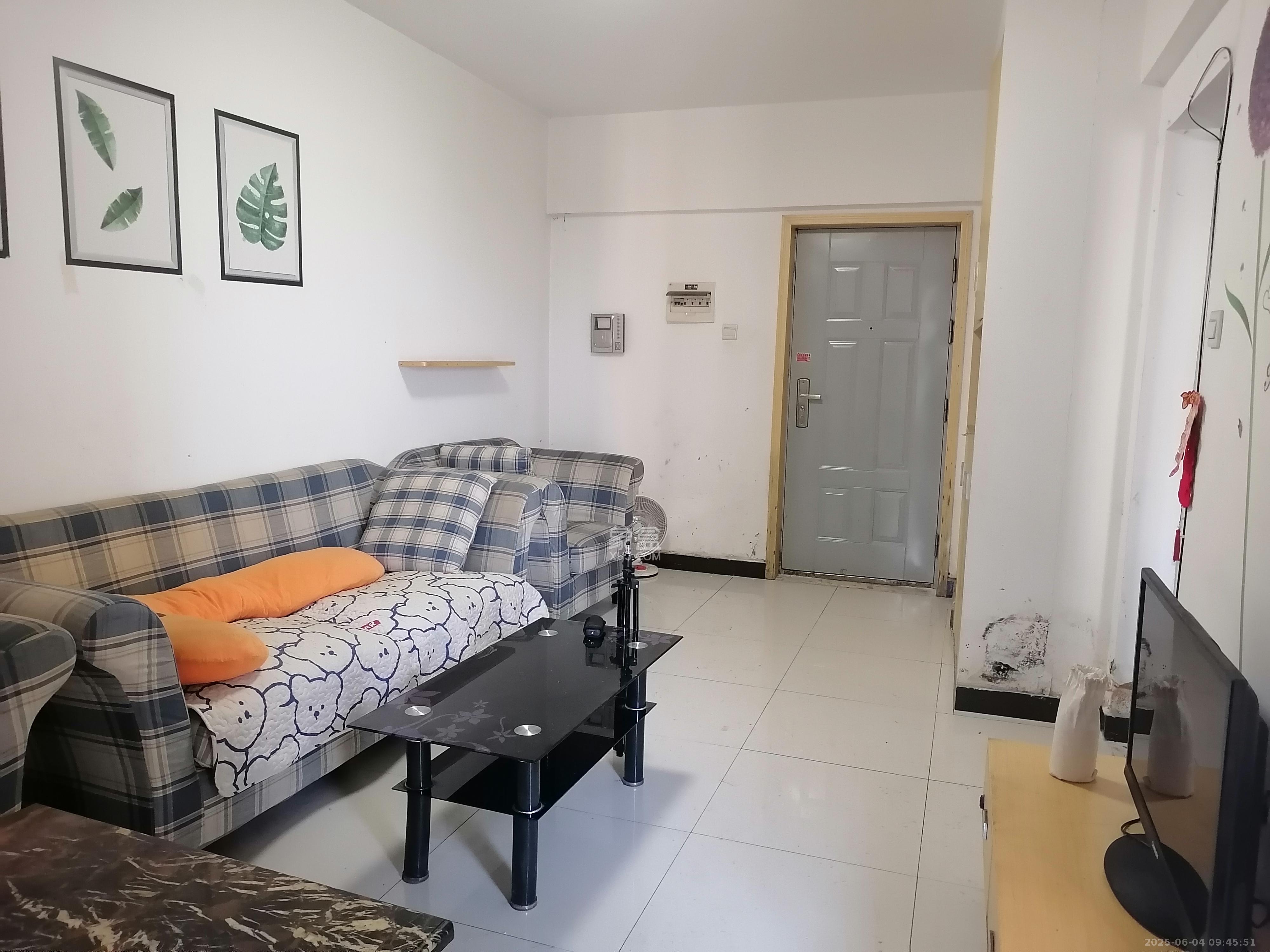 兴威帕克水岸  1室1厅1卫    1300.0元/月 兴威帕克水岸  1室1厅1卫    1300.0元/月室内图