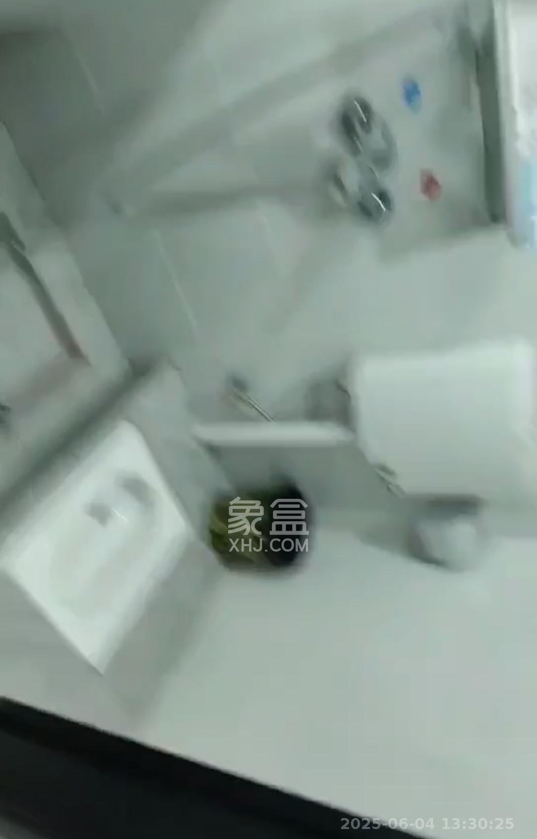 保利天禧EF区  1室0厅0卫   1800.00元/月室内图