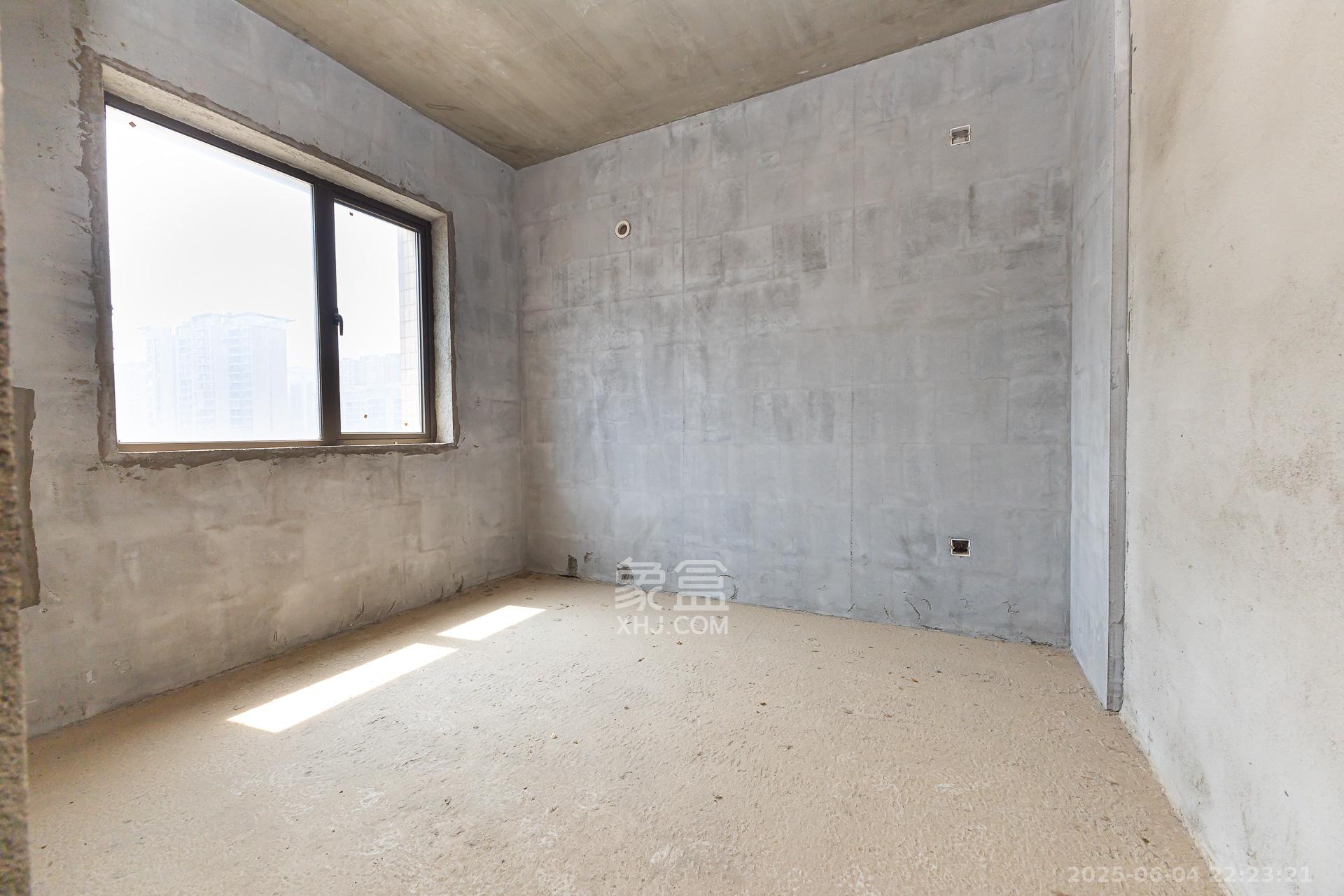 润和又一城  3室2厅1卫    65.0万 润和又一城  3室2厅1卫    65.0万卧室