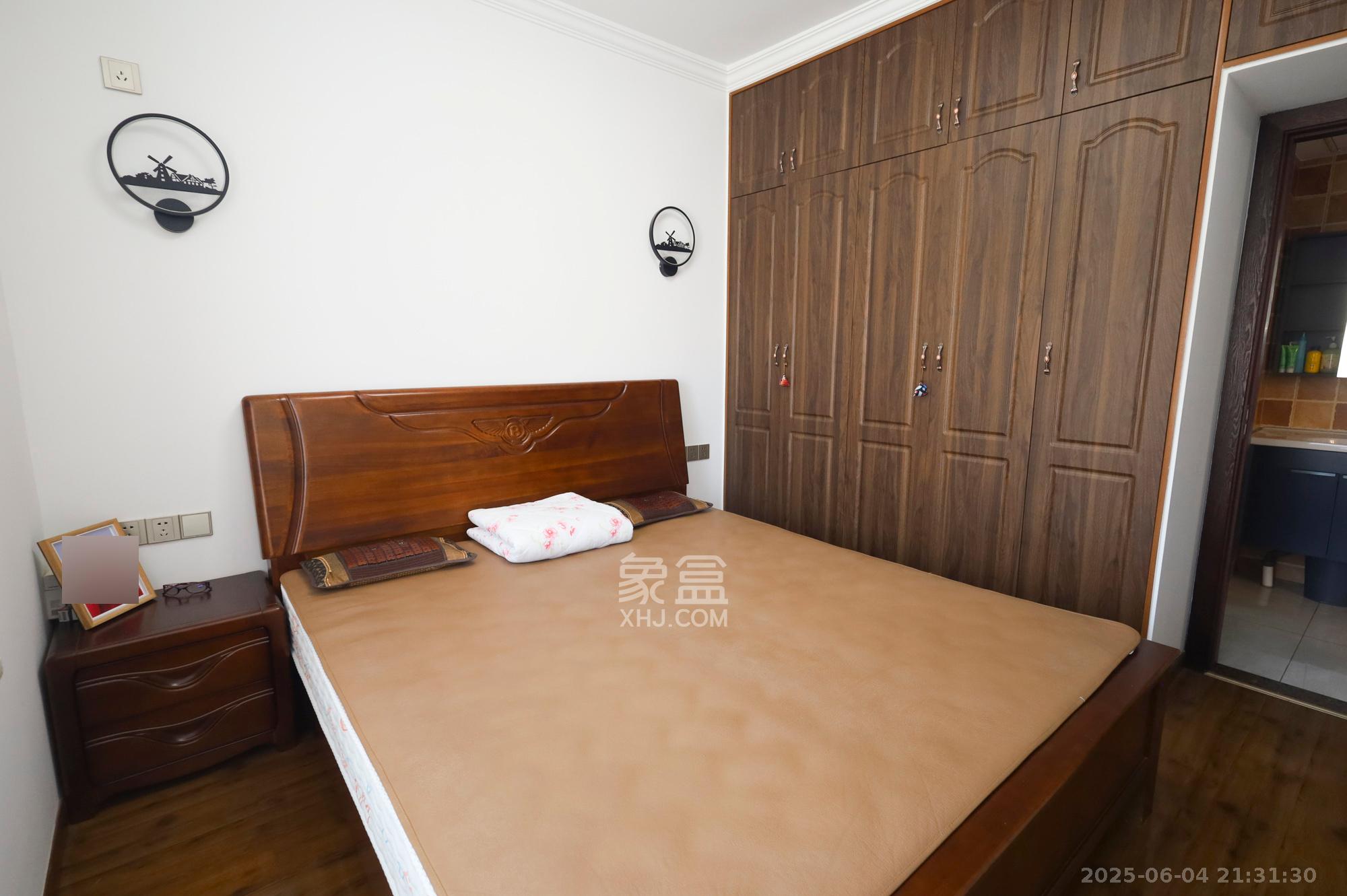 钱隆世家 3室2厅2卫 84.8万 钱隆世家 3室2厅2卫 84.8万卧室