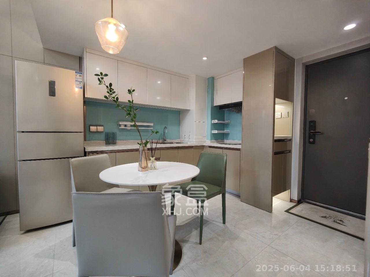 华远华时代 3室2厅2卫 4500.0元/月 华远华时代 3室2厅2卫 4500.0元/月室内图