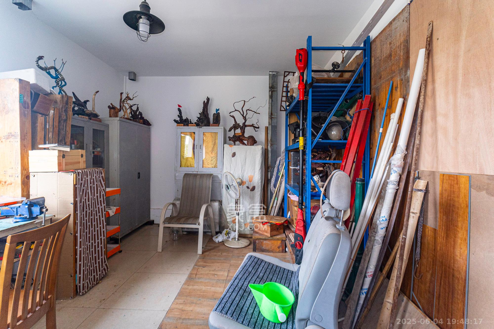 山水芙蓉国际新城  5室2厅2卫    688.0万 山水芙蓉国际新城  5室2厅2卫    688.0万其他