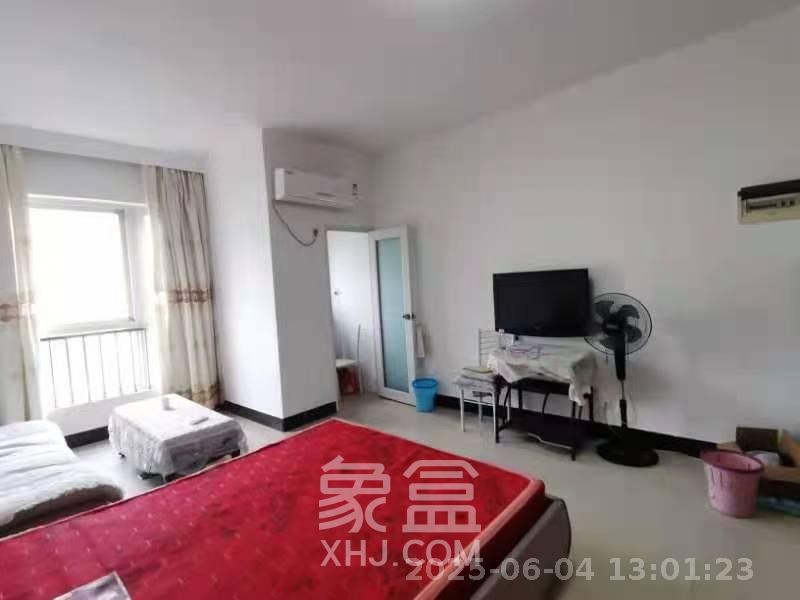 伍家岭生活广场  1室1厅1卫   1300.00元/月室内图