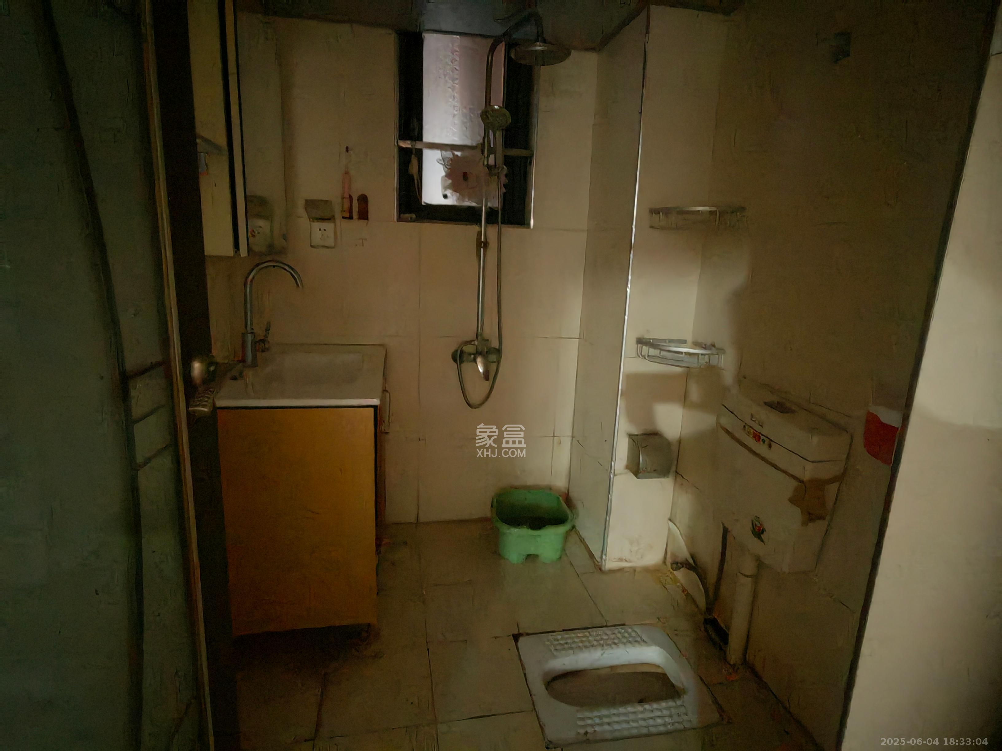 东玺门 2室2厅1卫 2500.0元/月 东玺门 2室2厅1卫 2500.0元/月室内图