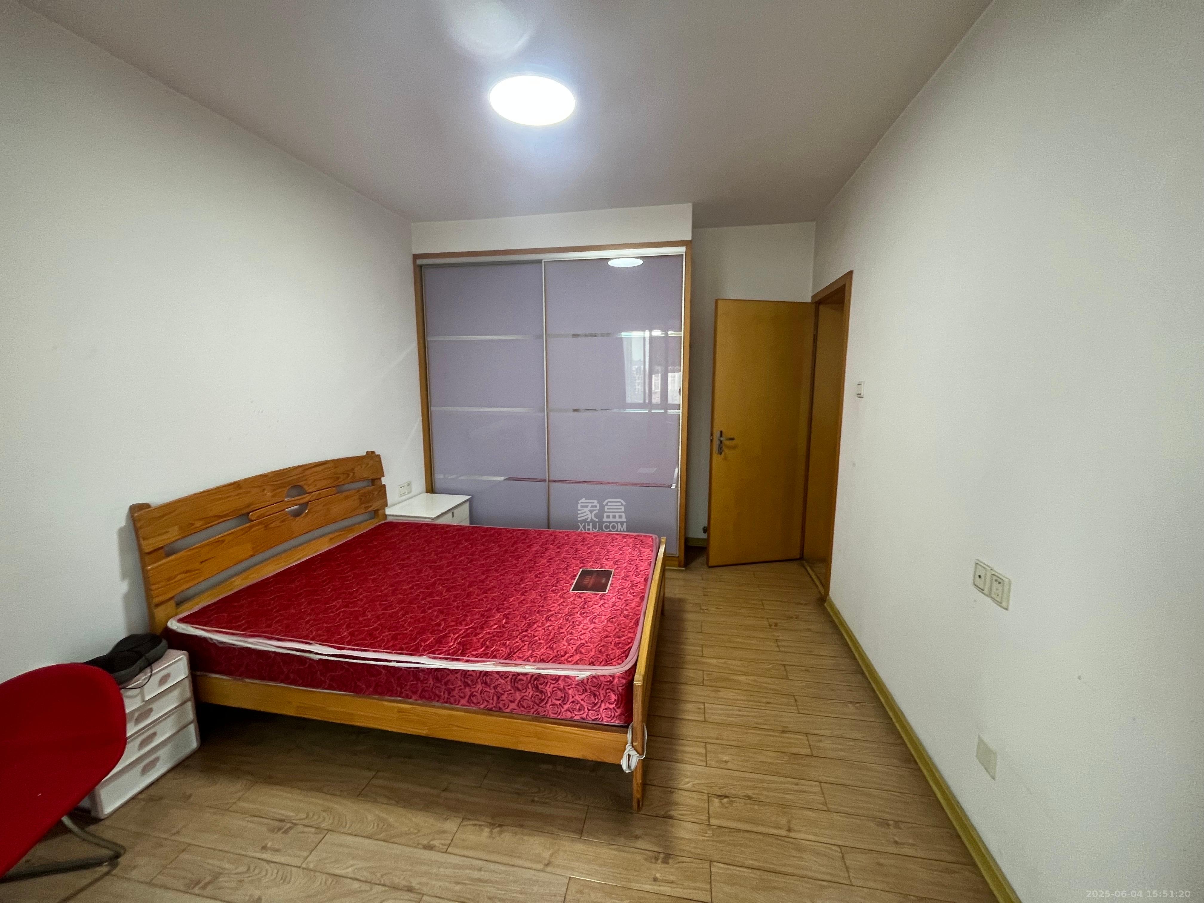 华韵07 2室2厅1卫 2000.0元/月 华韵07 2室2厅1卫 2000.0元/月室内图