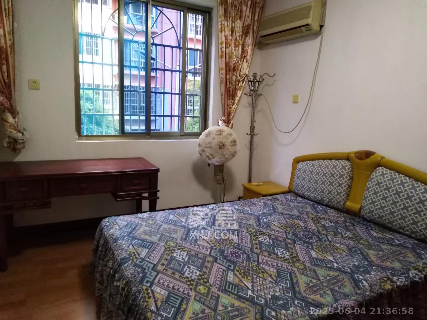 阳明山庄  3室2厅2卫    1700.0元/月 阳明山庄  3室2厅2卫    1700.0元/月室内图