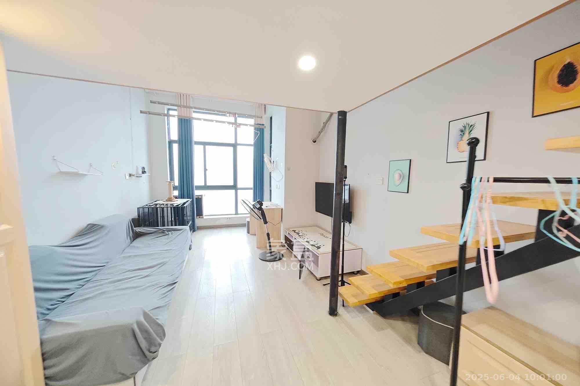 拿铁空间  1室1厅1卫    1600.0元/月 拿铁空间  1室1厅1卫    1600.0元/月室内图