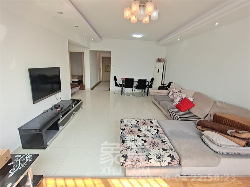 阳光100一期、四五期 3室2厅1卫 2200.0元/月 阳光100一期、四五期 3室2厅1卫 2200.0元/月室内图